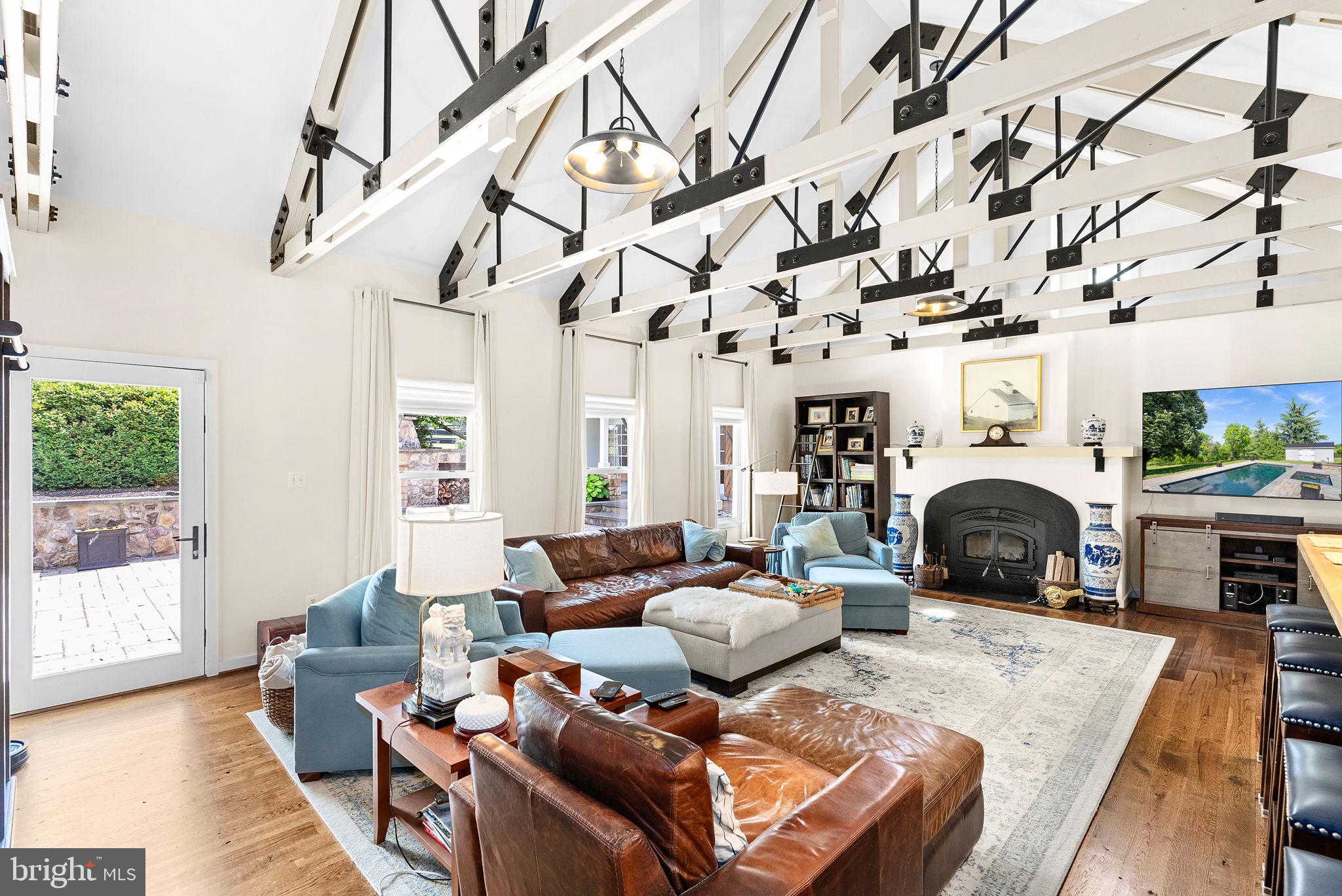 SILCOTT SPRINGS - Residential