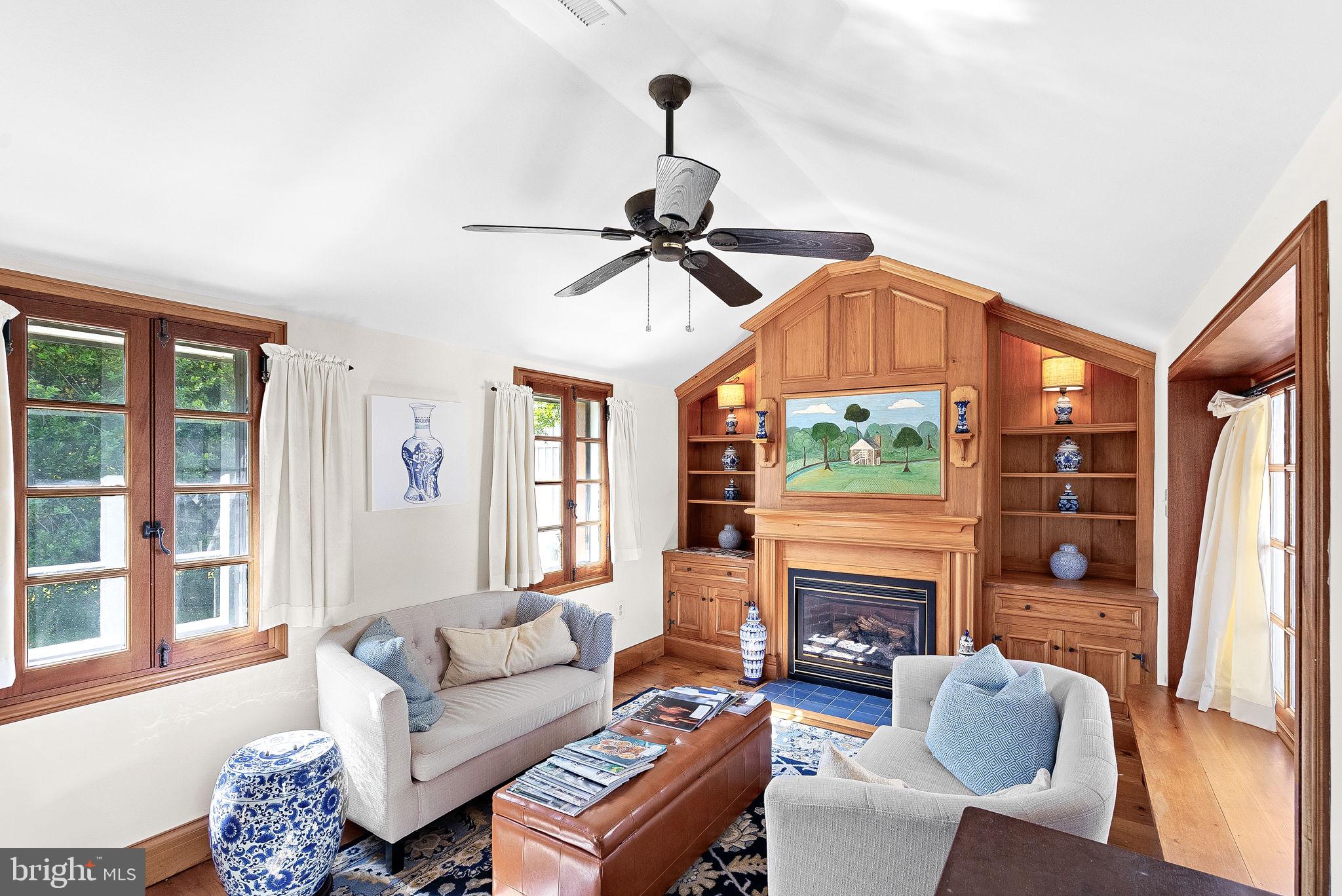 SILCOTT SPRINGS - Residential