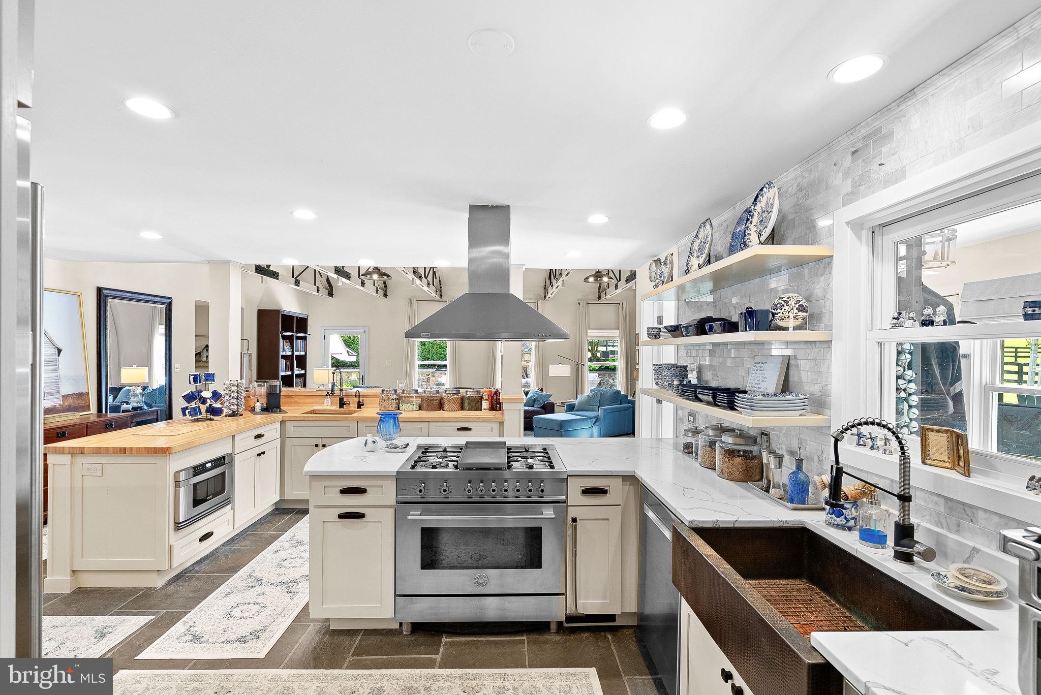 SILCOTT SPRINGS - Residential