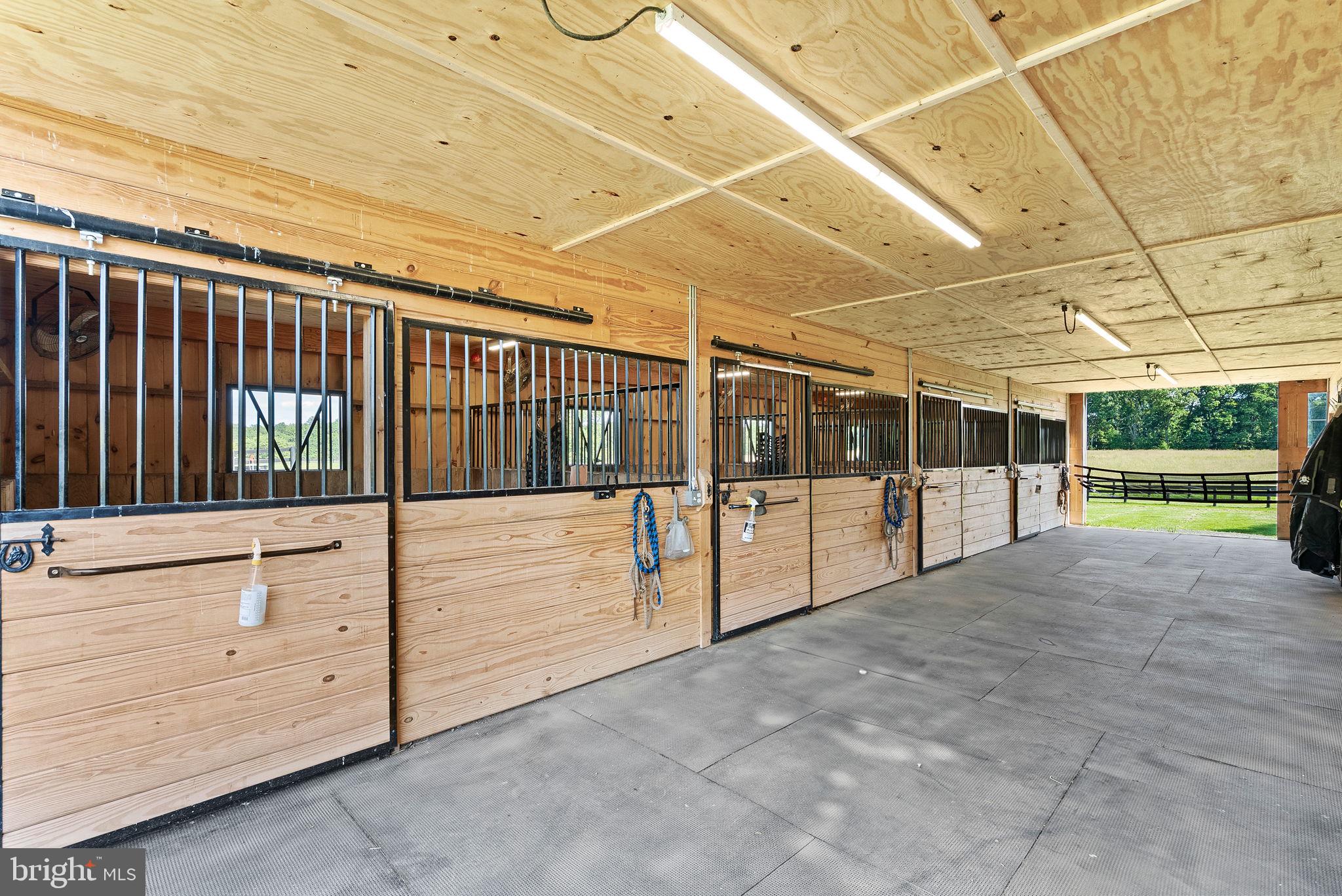 SILCOTT SPRINGS - Residential