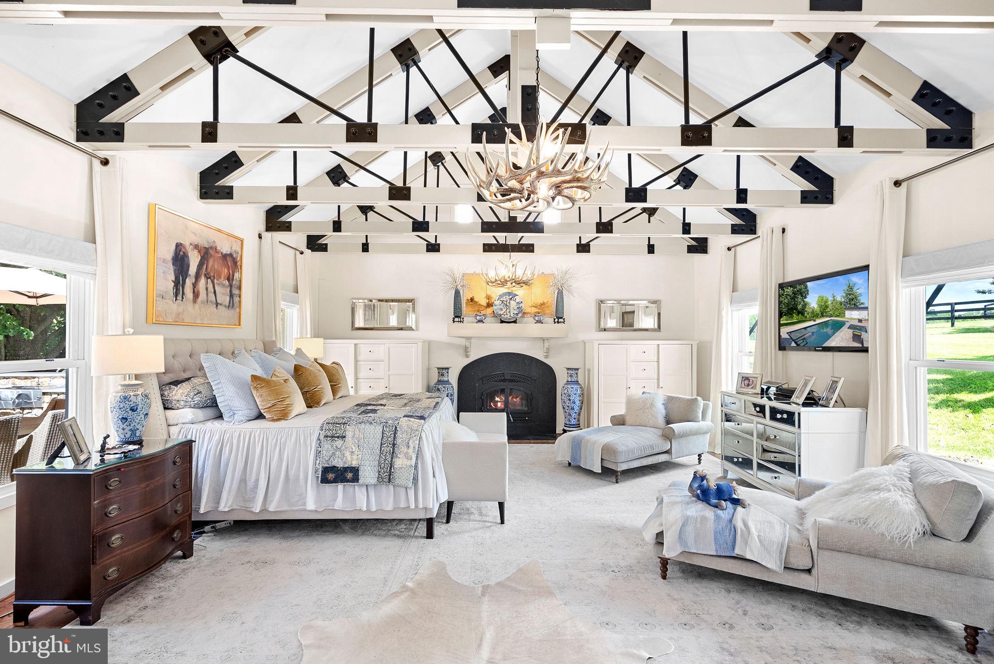 SILCOTT SPRINGS - Residential