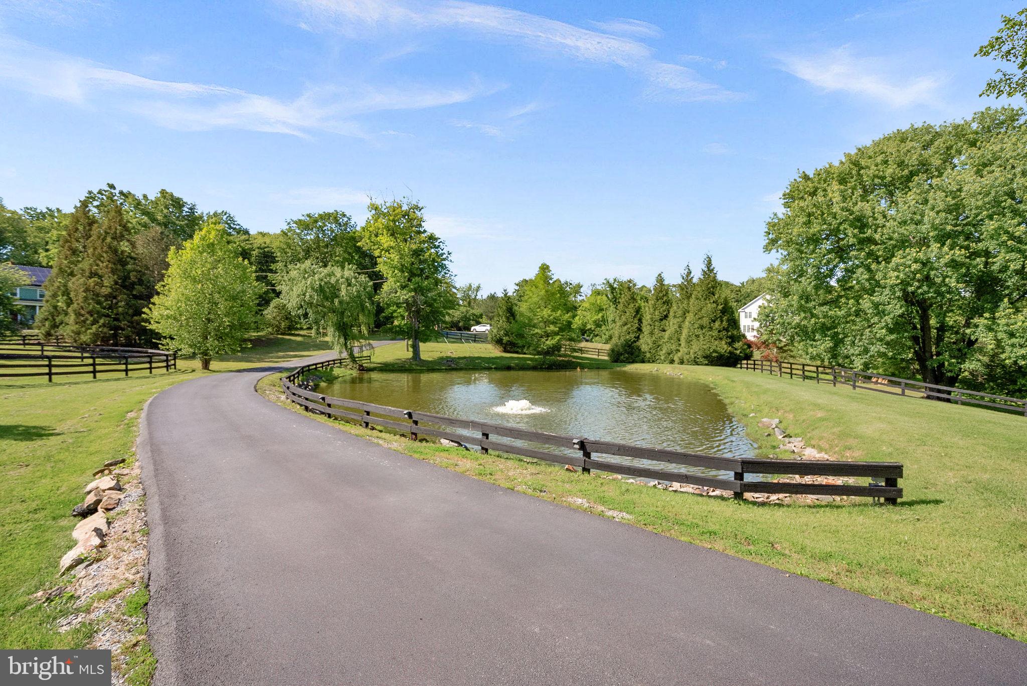 SILCOTT SPRINGS - Residential