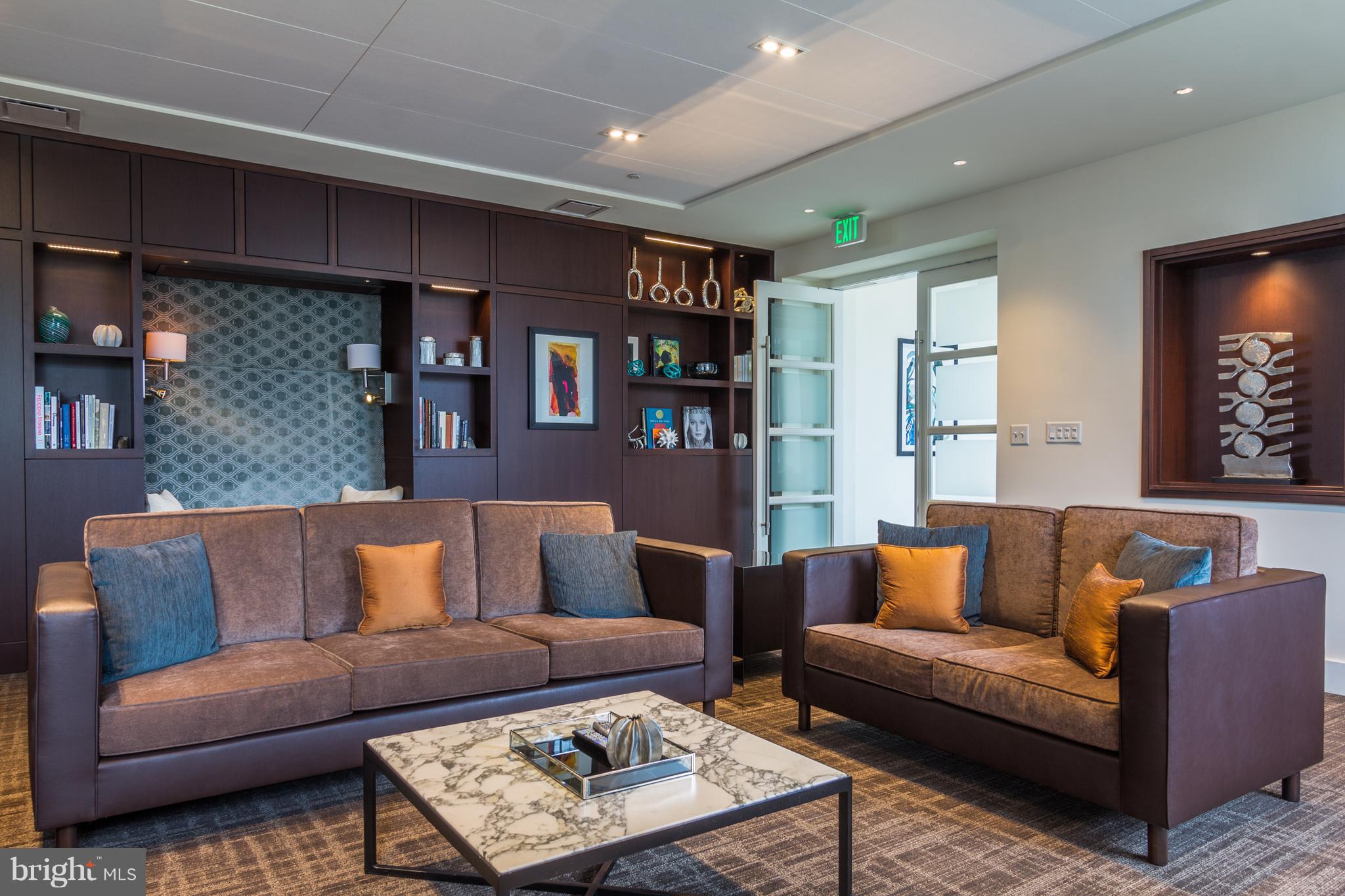 HARBORVIEW - Residential Lease