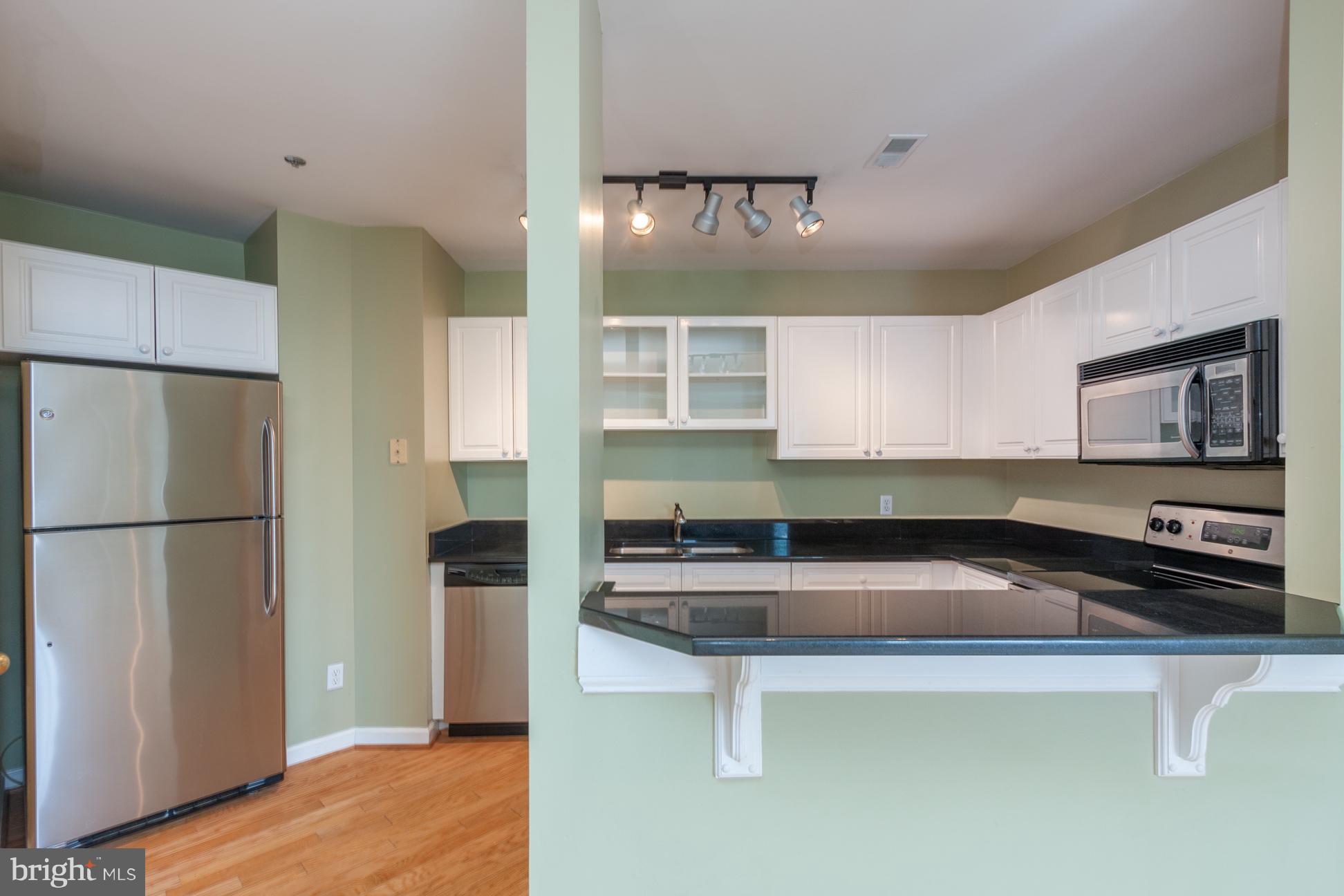 HARBORVIEW - Residential Lease