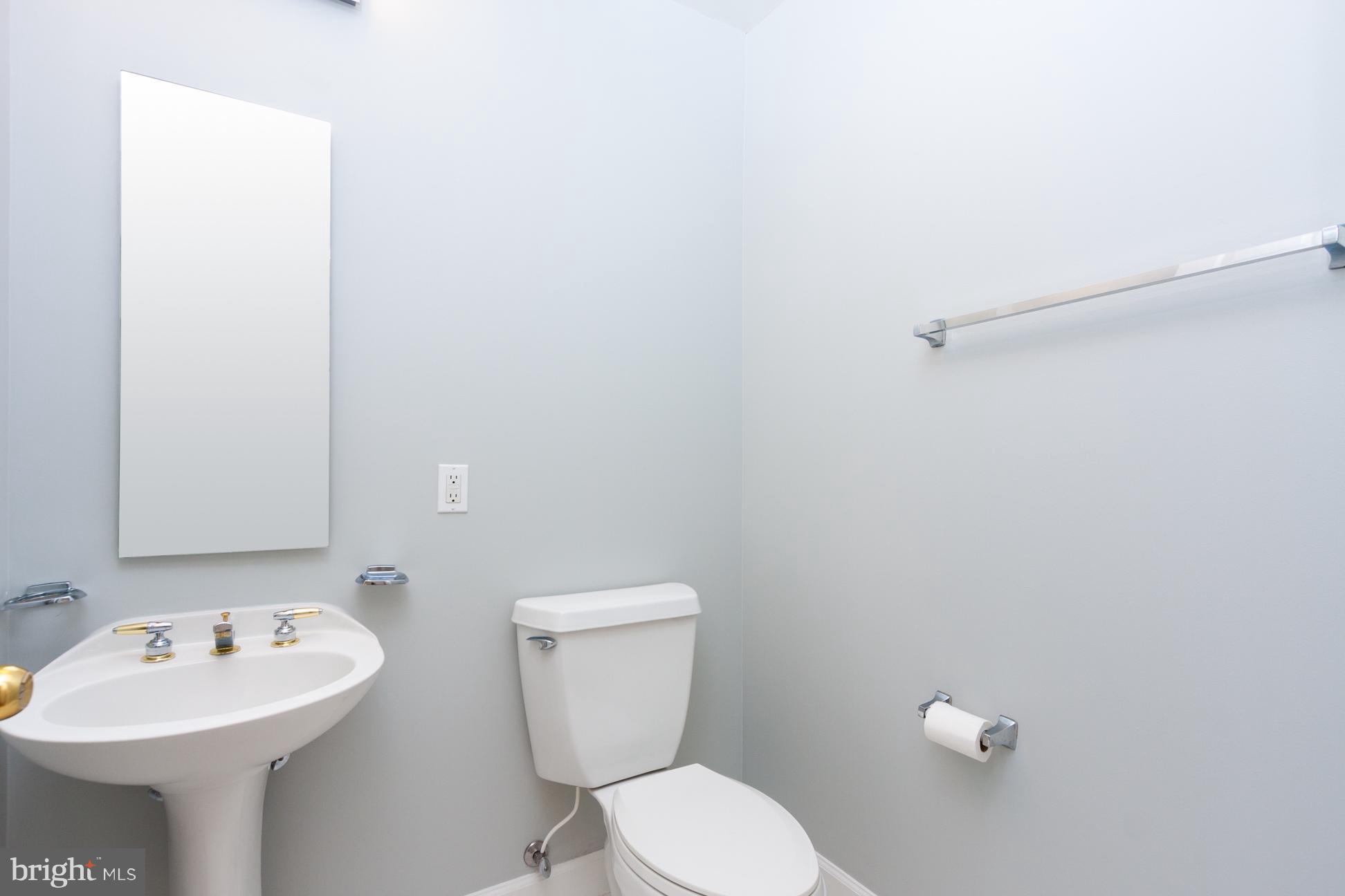 HARBORVIEW - Residential Lease