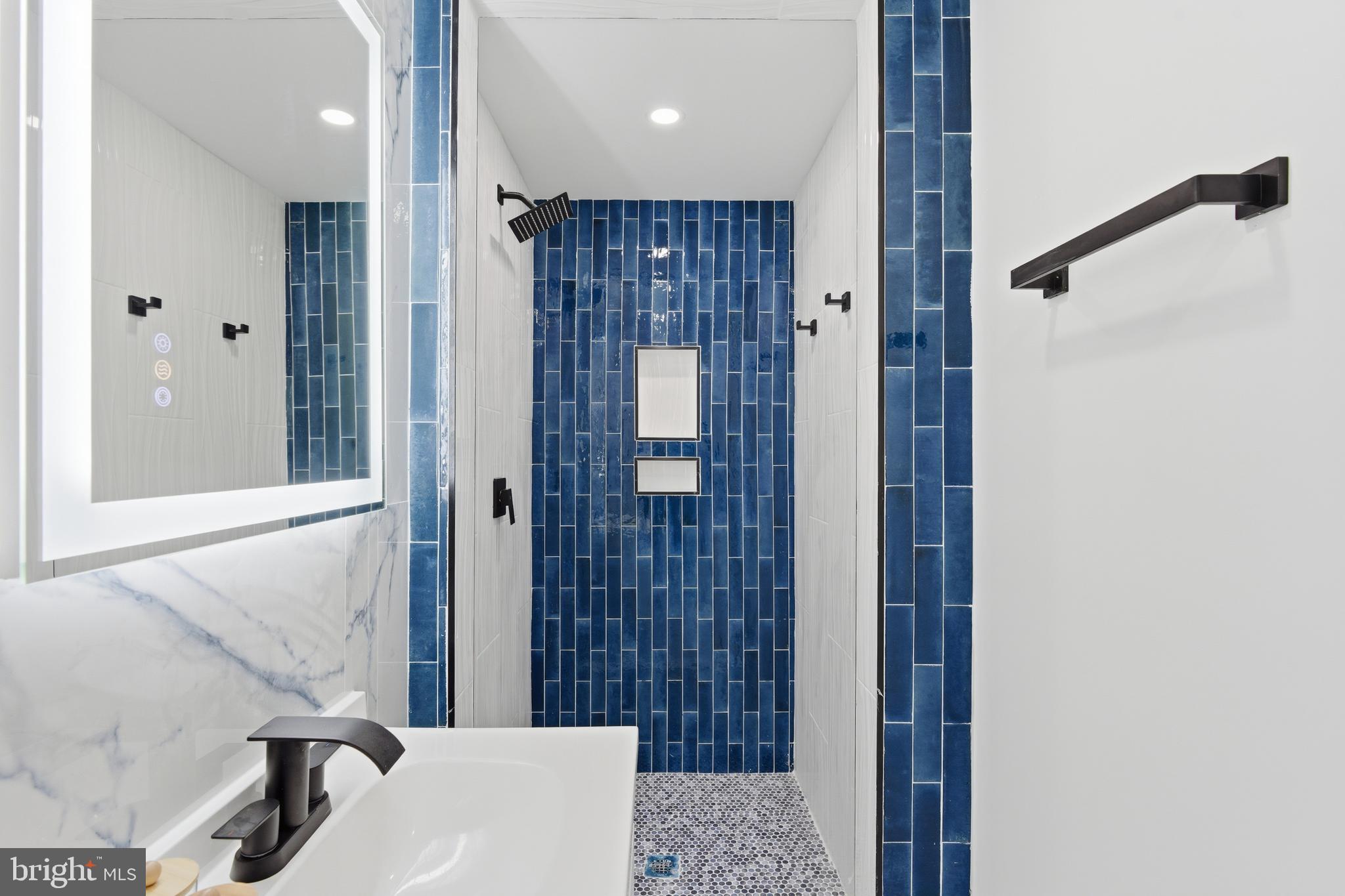 CENTRAL FOREST PARK - Residential