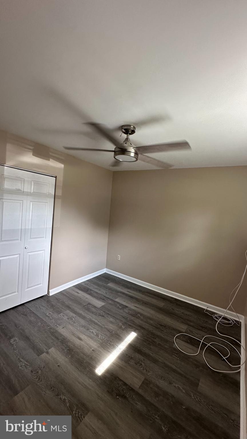 PRINCETON SQUARE - Residential Lease