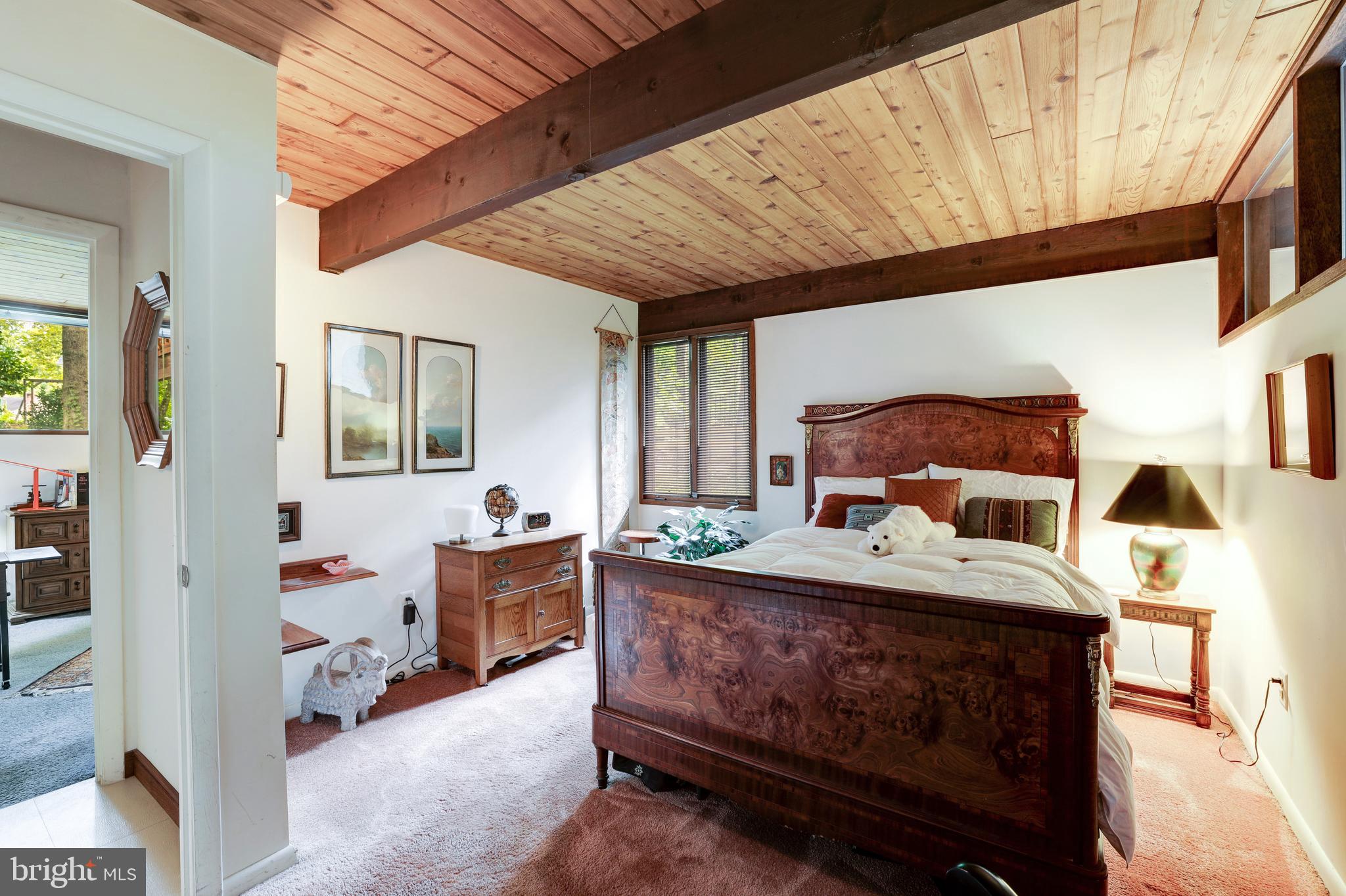 INGLESIDE - Residential