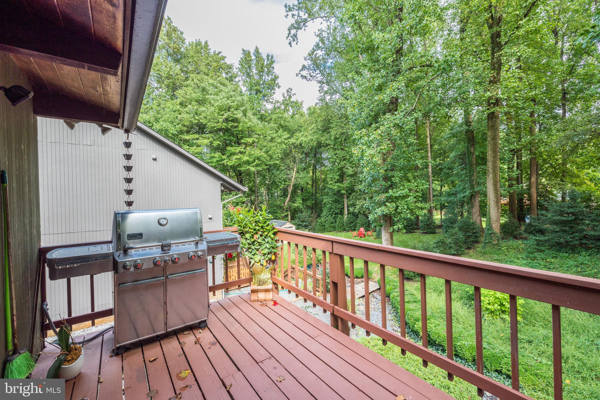 INGLESIDE - Residential