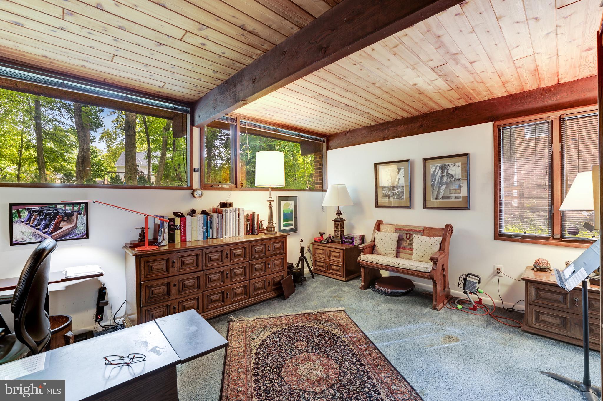 INGLESIDE - Residential