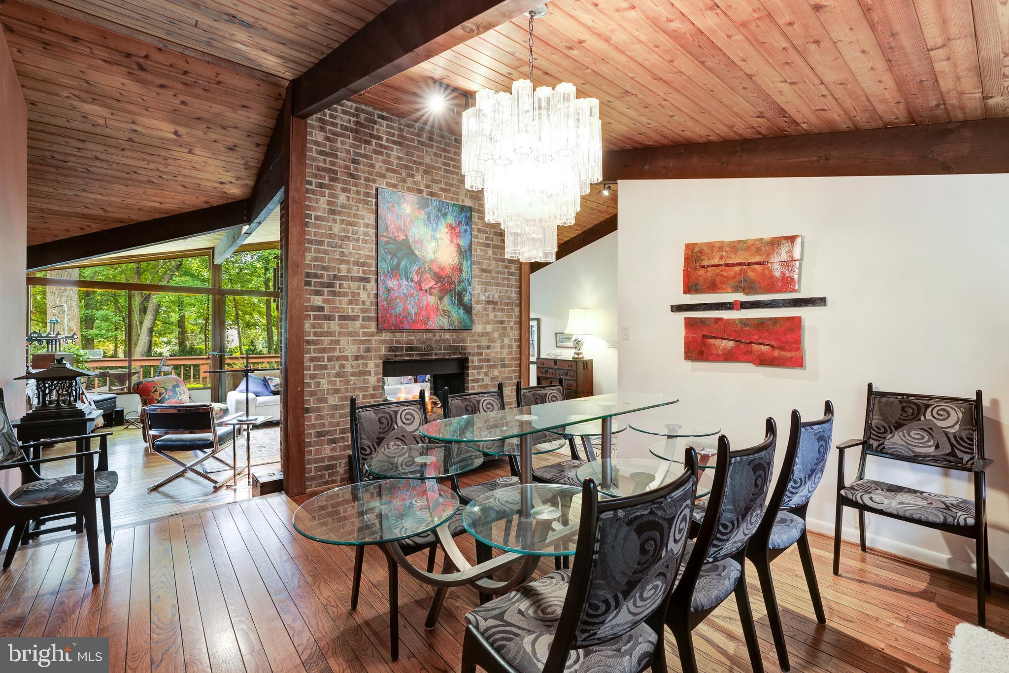 INGLESIDE - Residential