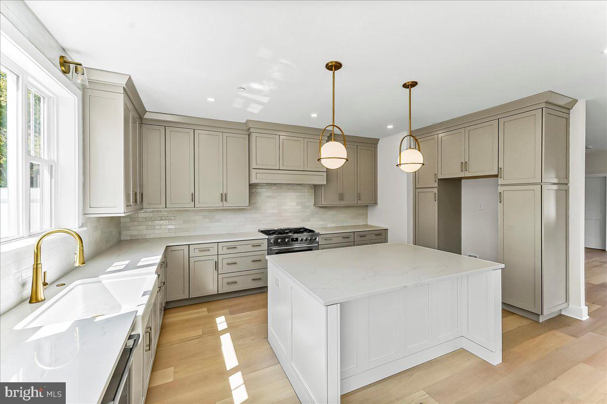 RIGGTOWN COMMONS - Residential