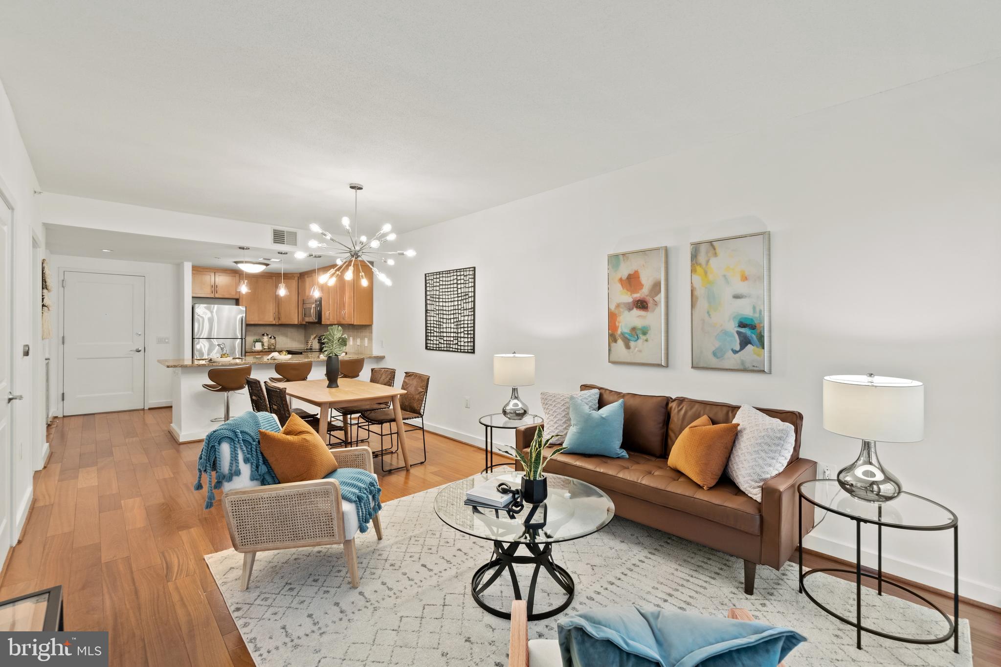 RESIDENCES AT LIBERTY CENTER - Residential