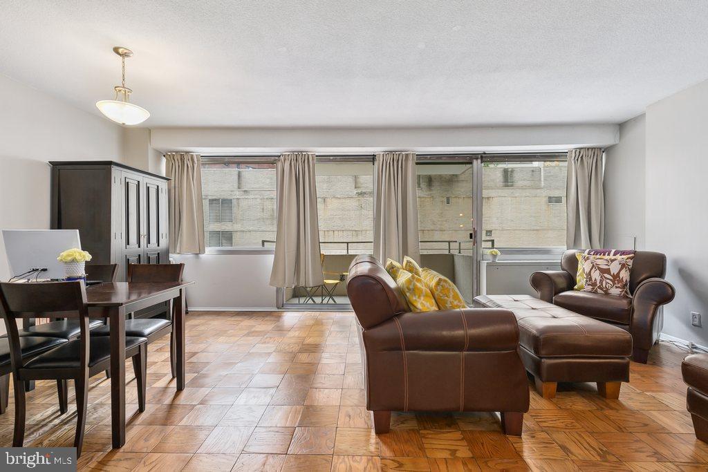 WILLOUGHBY OF CHEVY CHASE - Residential