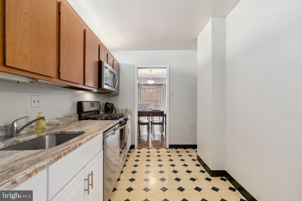 WILLOUGHBY OF CHEVY CHASE - Residential