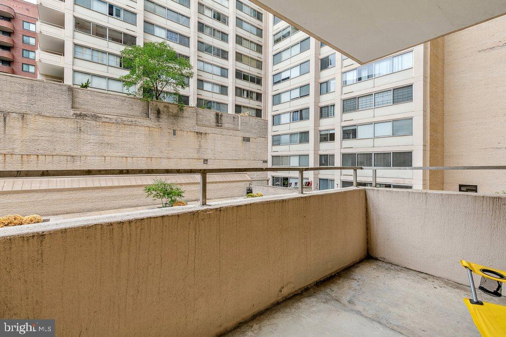 WILLOUGHBY OF CHEVY CHASE - Residential