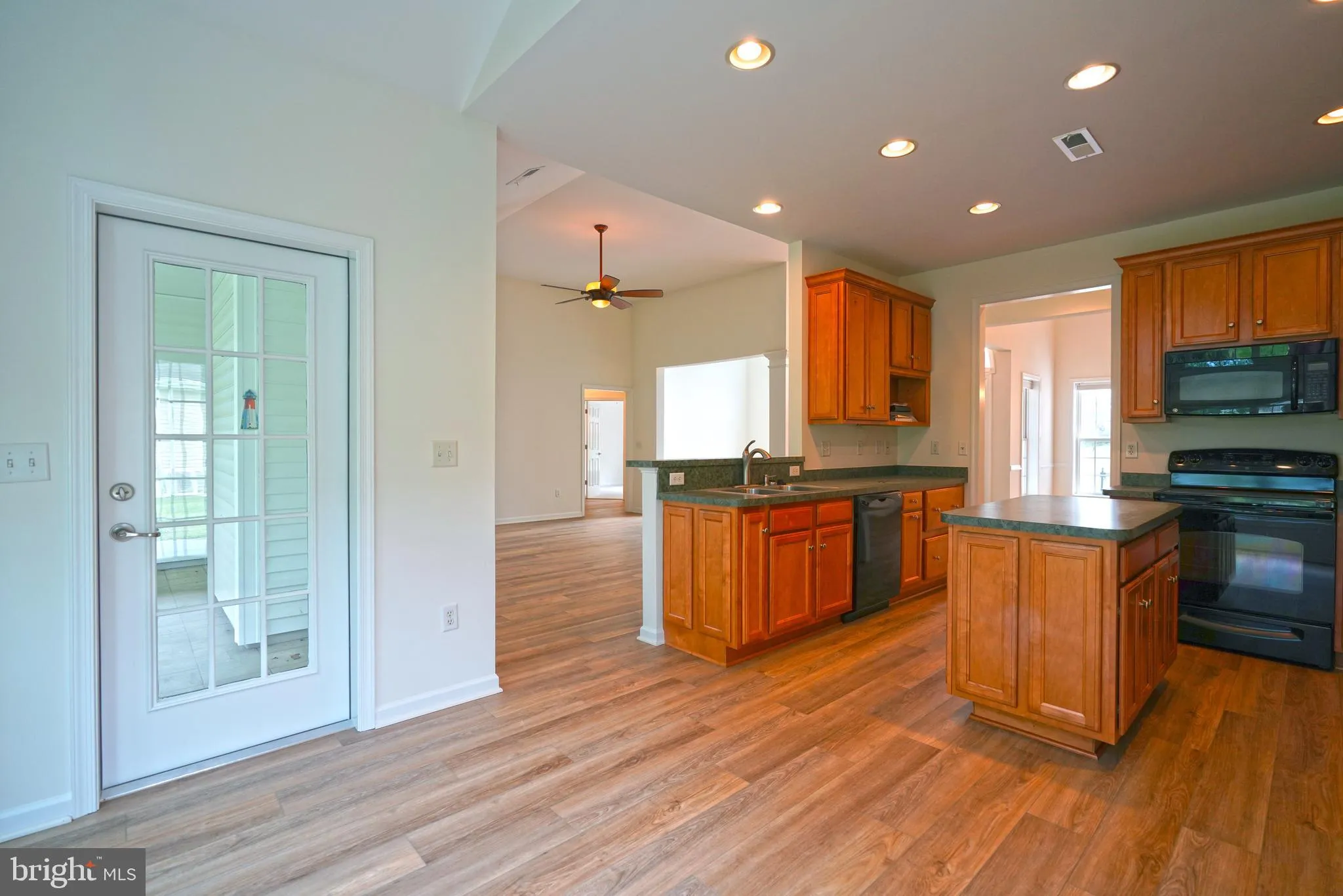 Millsboro, Delaware 19966, United States, 3 Bedrooms Bedrooms, ,3 BathroomsBathrooms,Residential,Contingent,46021