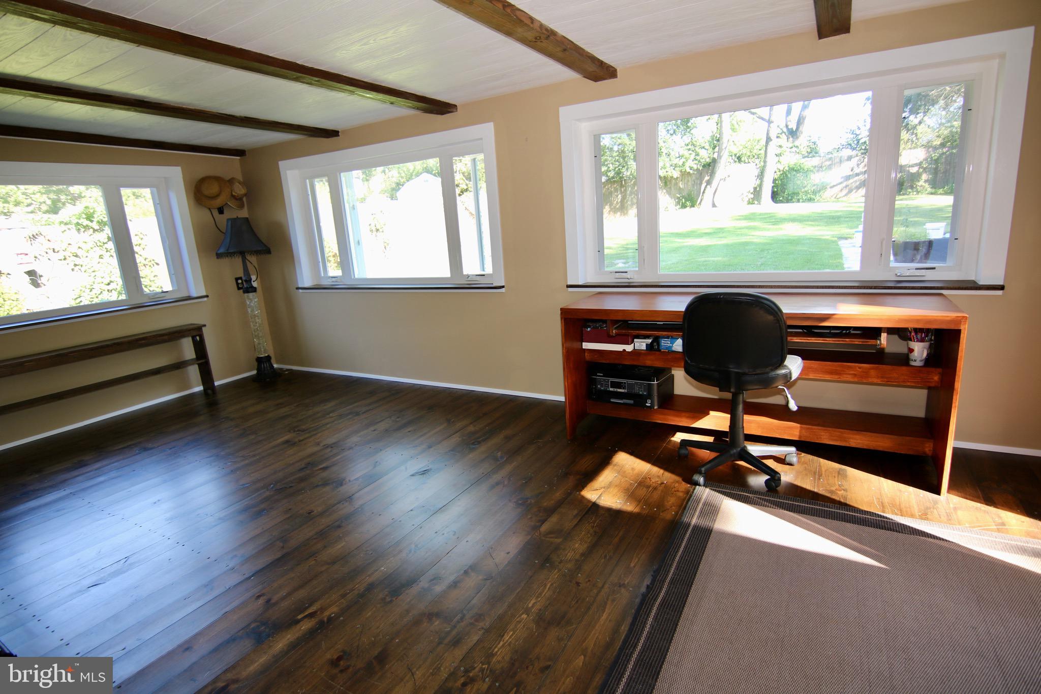 MUNSON HEIGHTS - Residential