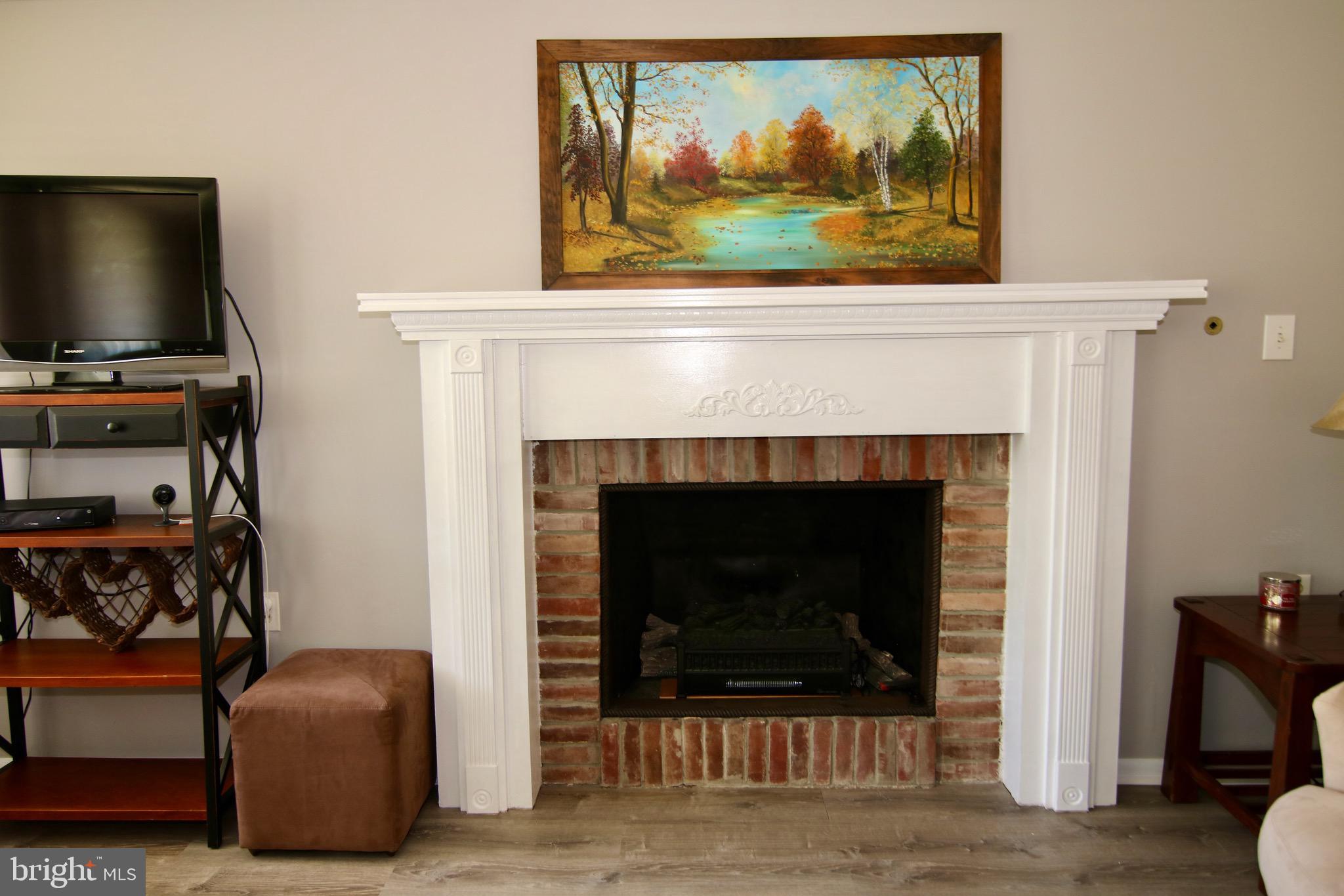 MUNSON HEIGHTS - Residential