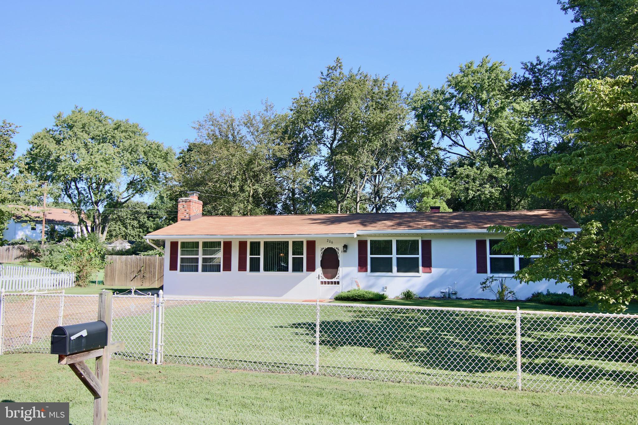 MUNSON HEIGHTS - Residential