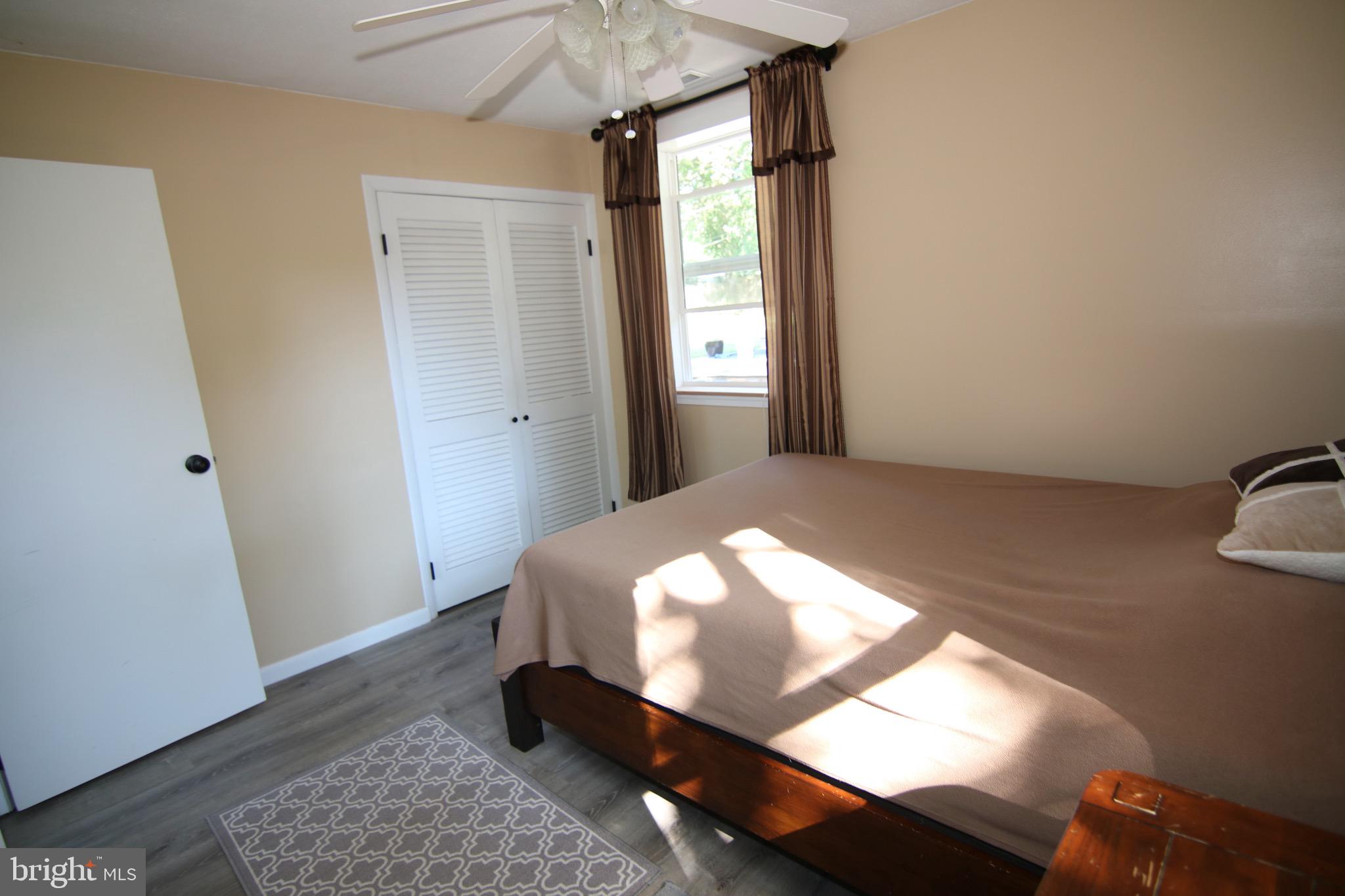 MUNSON HEIGHTS - Residential