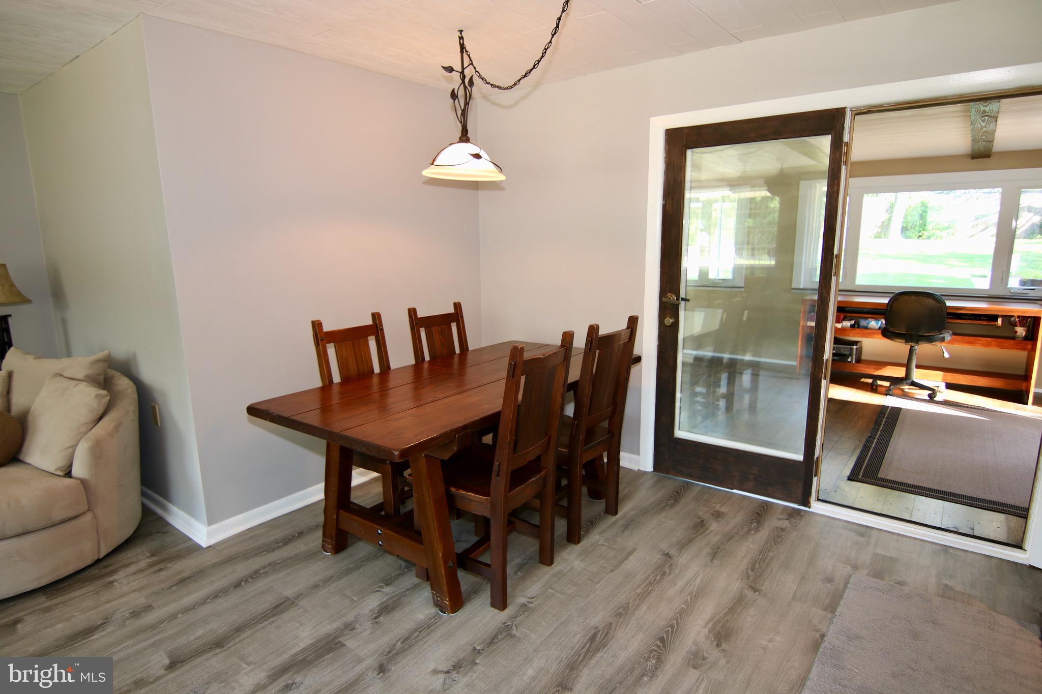 MUNSON HEIGHTS - Residential