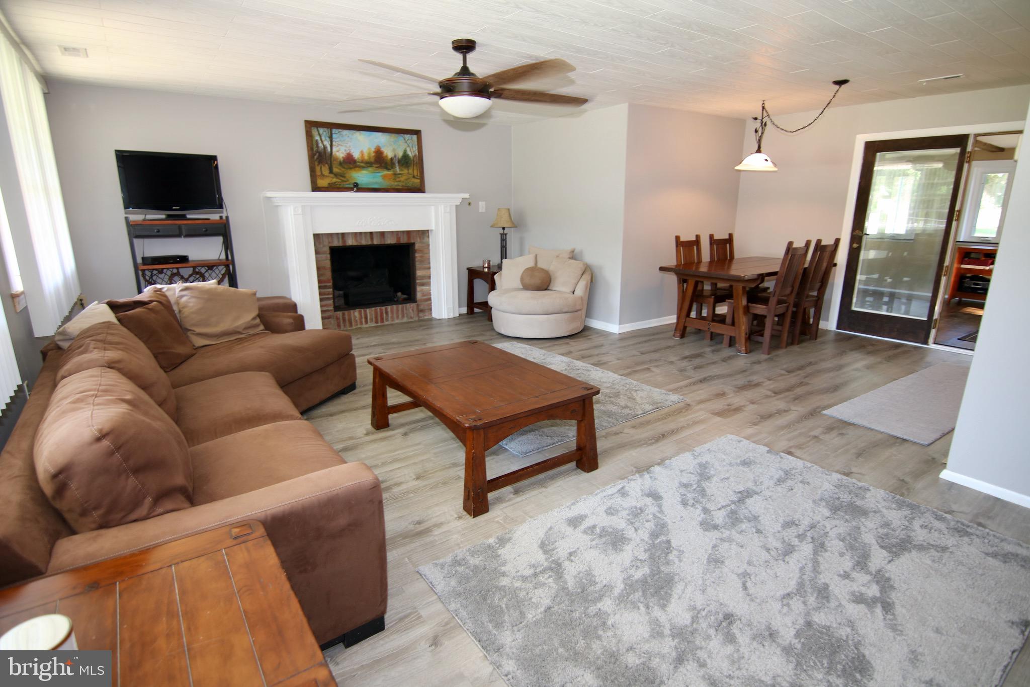 MUNSON HEIGHTS - Residential