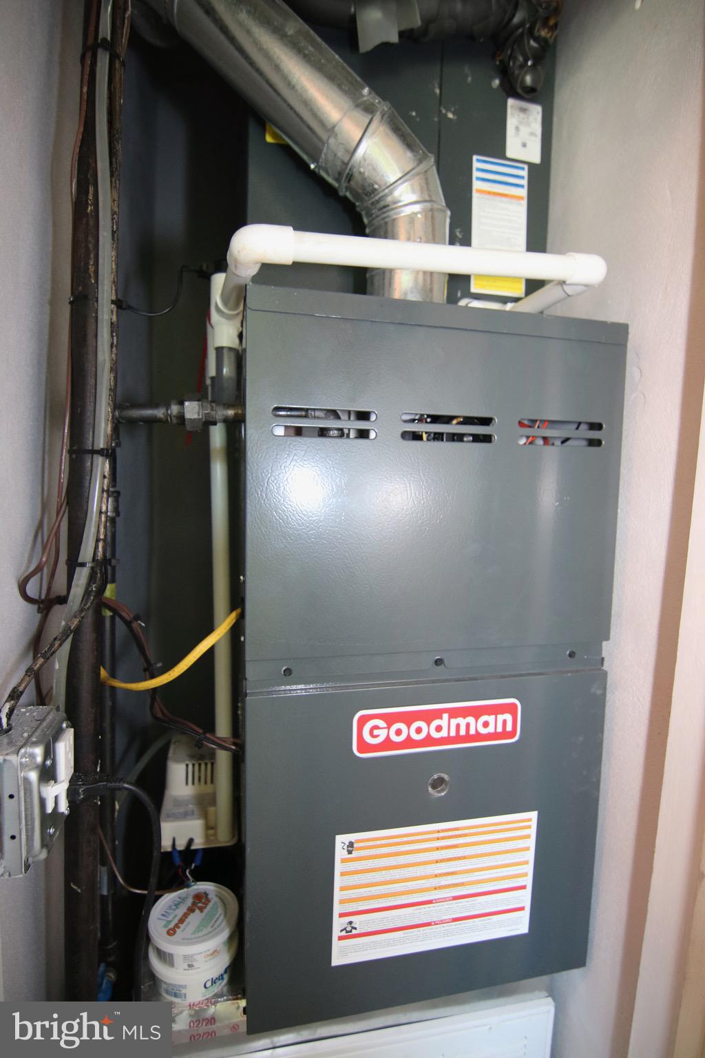 MUNSON HEIGHTS - Residential