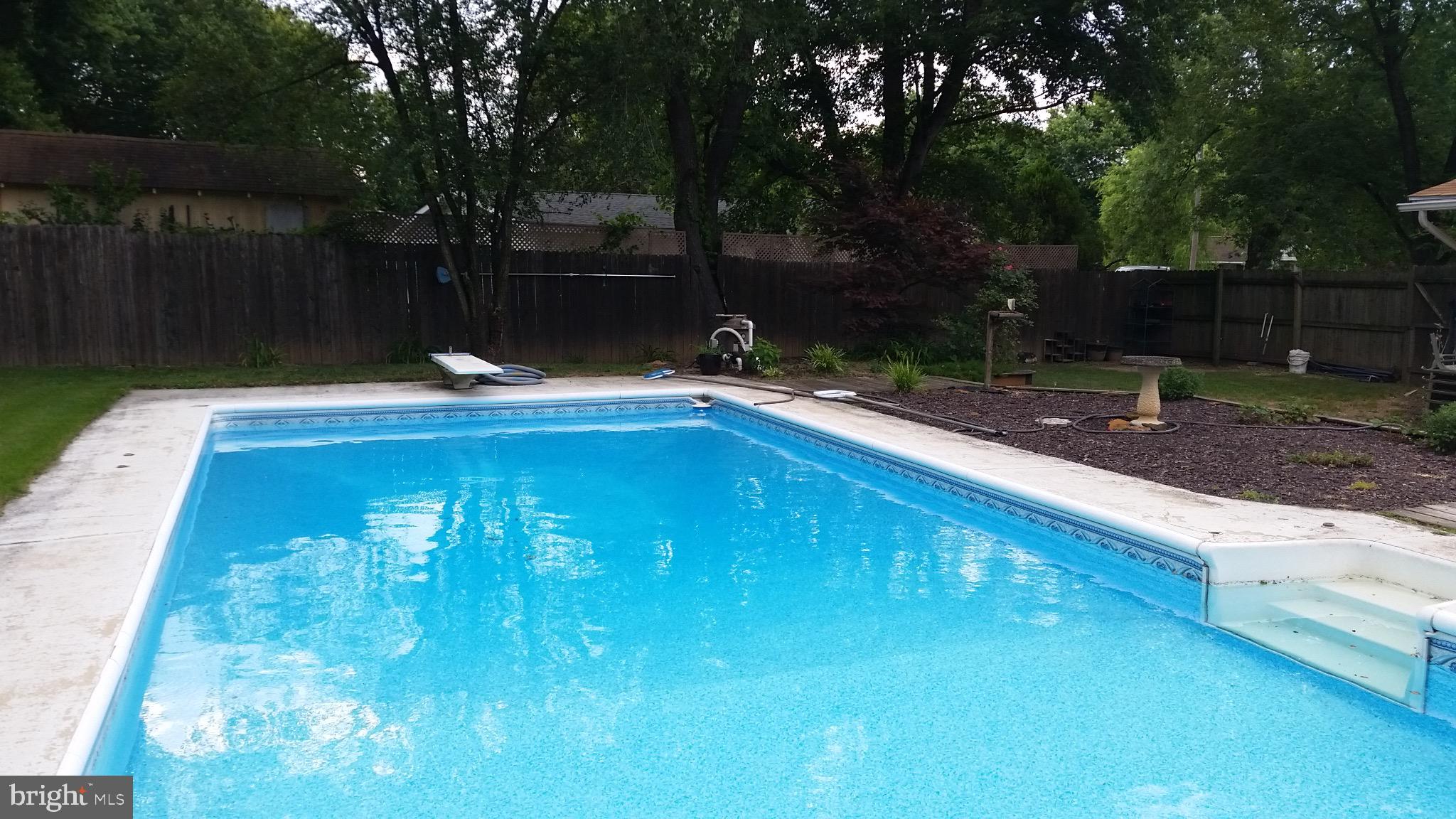 MUNSON HEIGHTS - Residential