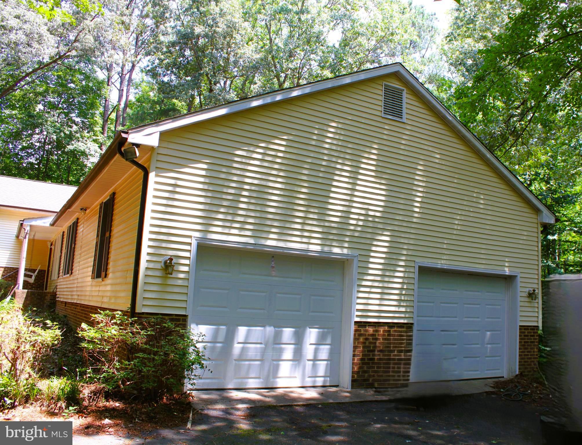 7347 JACKSON DRIVE