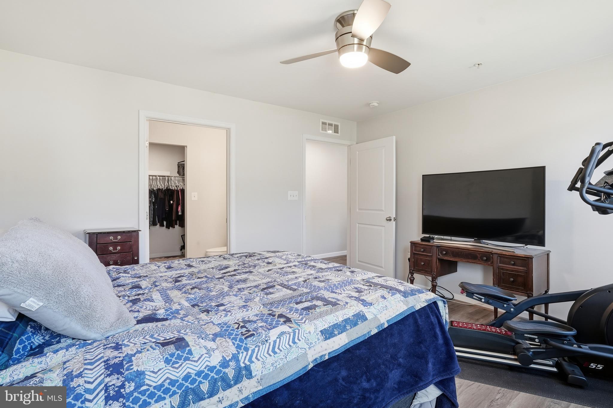 MEADE'S CROSSING - Residential