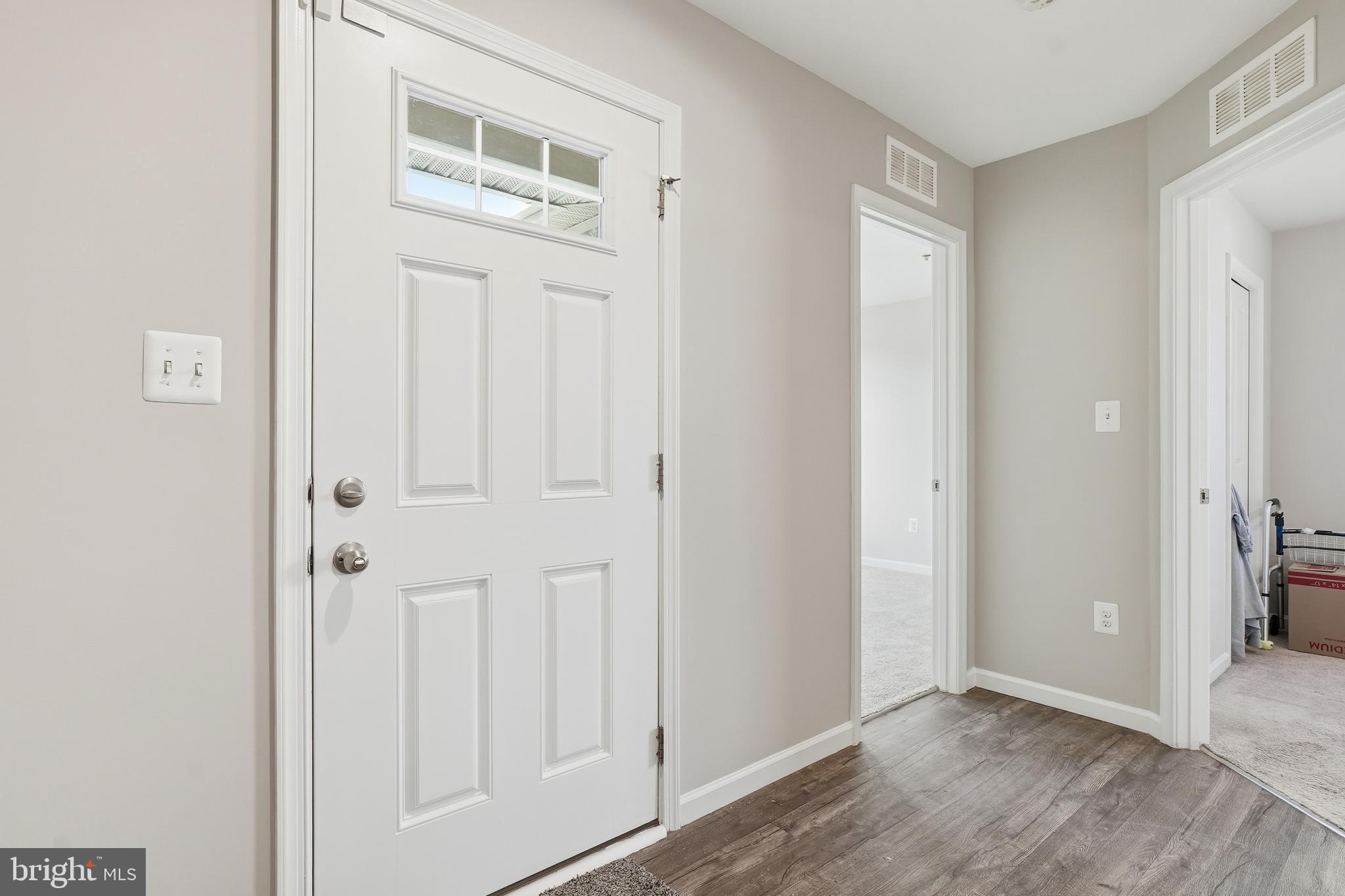 MEADE'S CROSSING - Residential