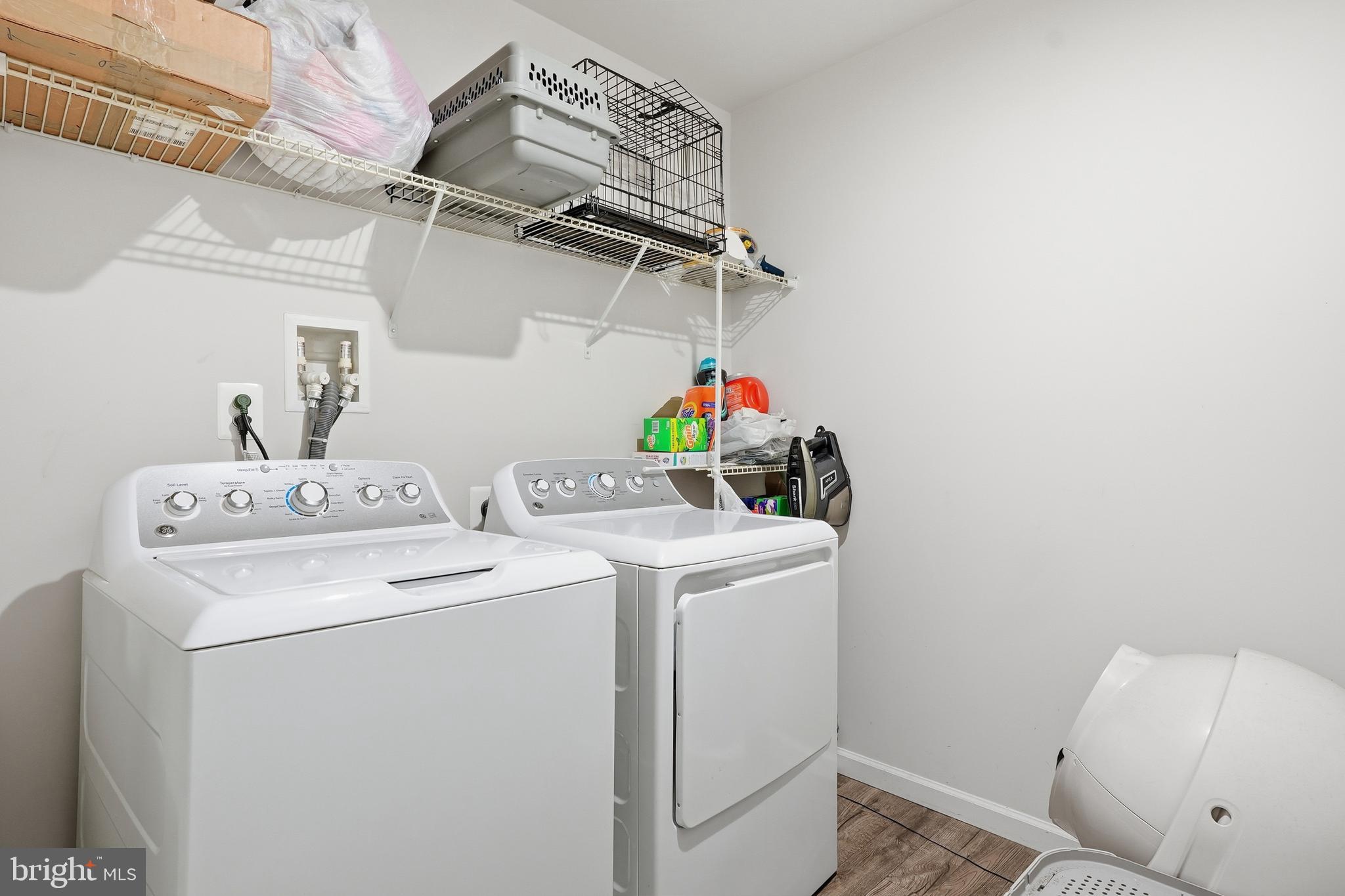 MEADE'S CROSSING - Residential