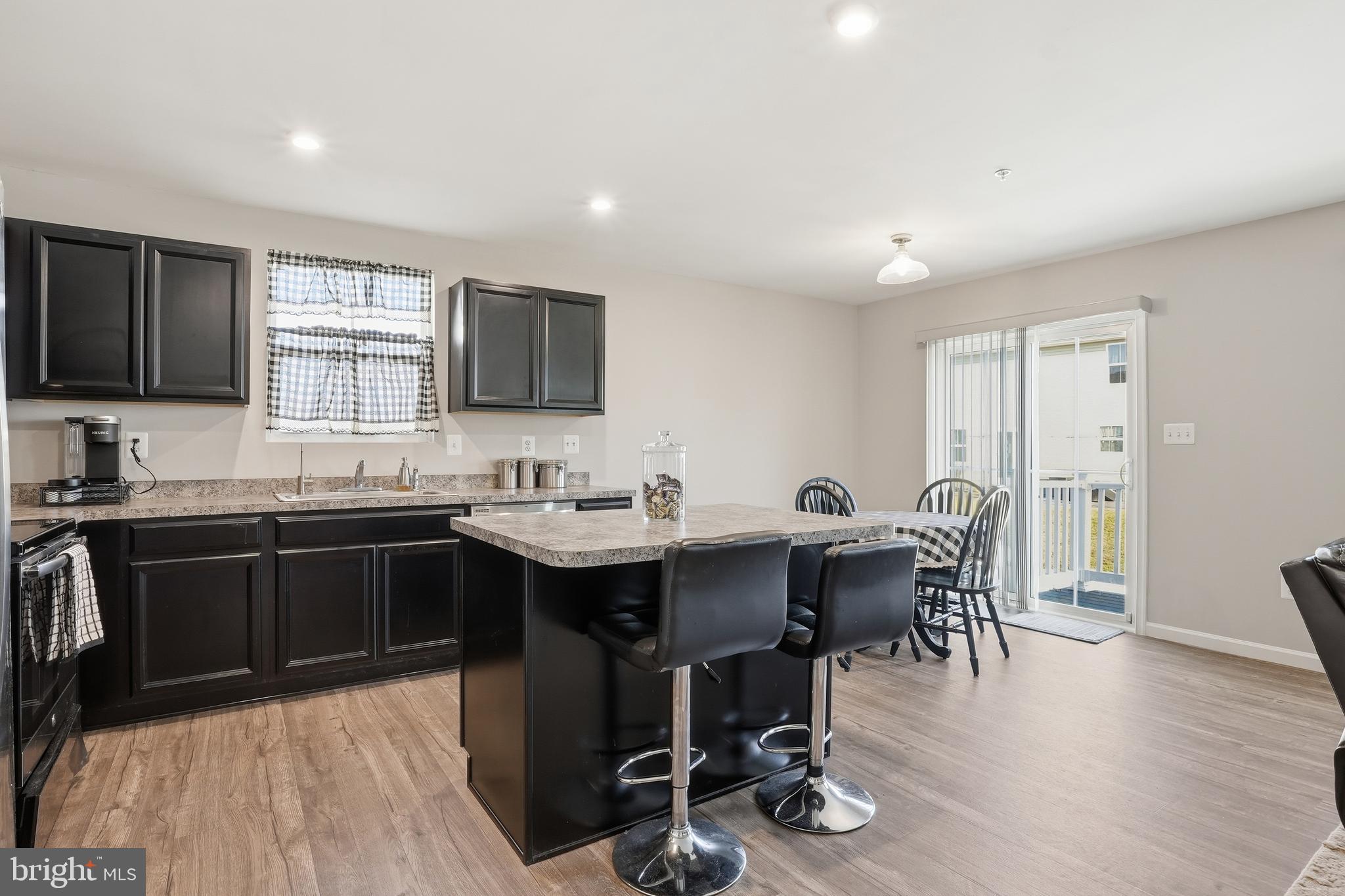 MEADE'S CROSSING - Residential