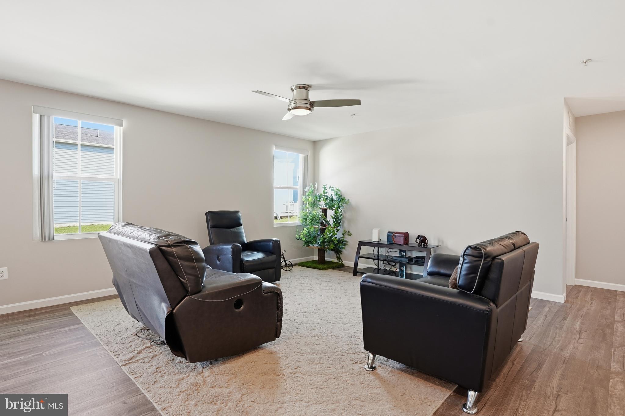 MEADE'S CROSSING - Residential