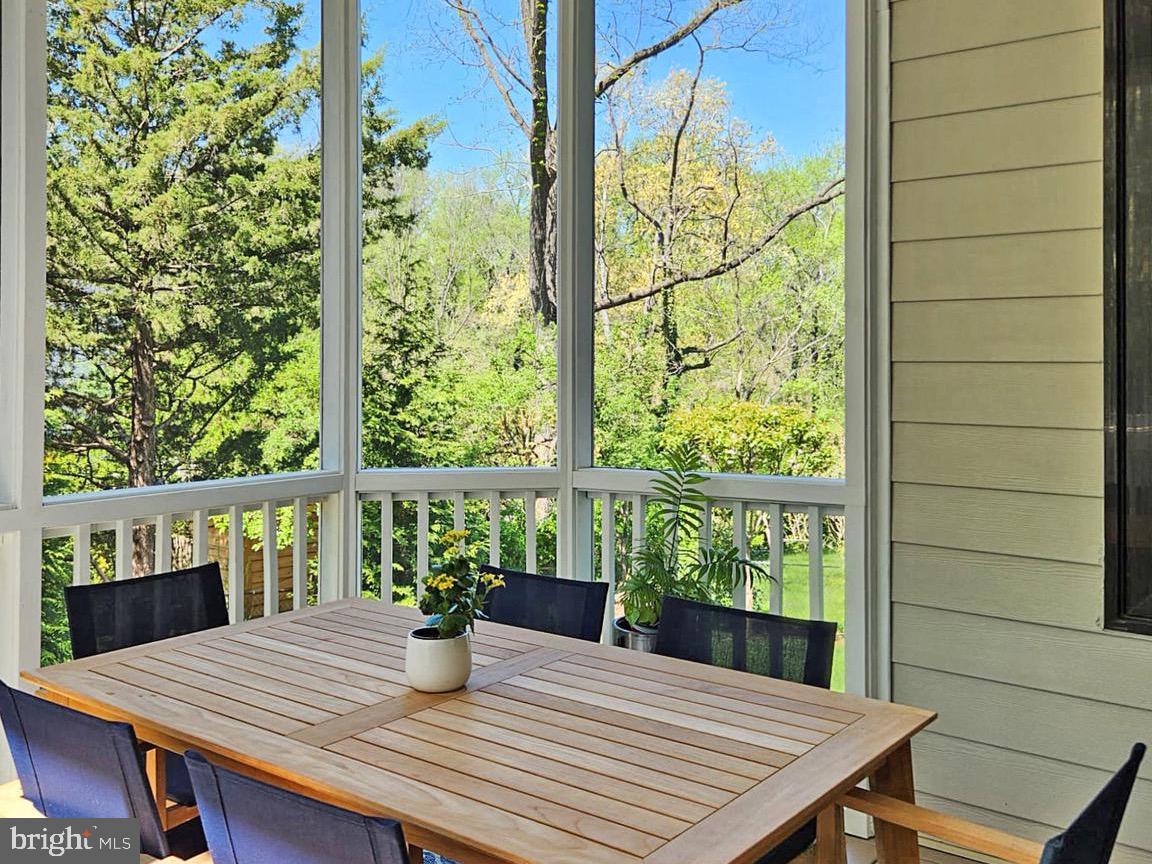 ROSEMONT - Residential