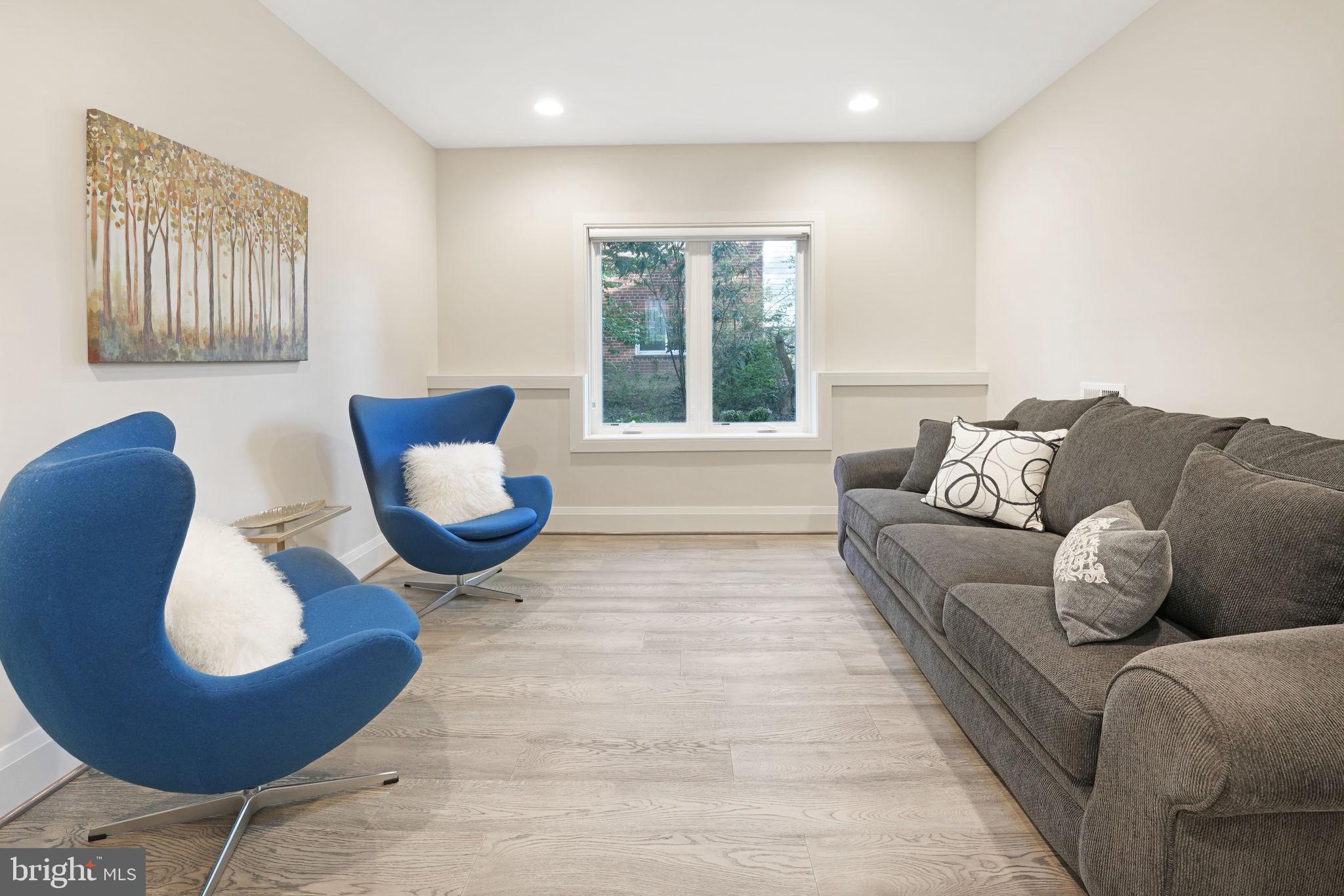 ROSEMONT - Residential