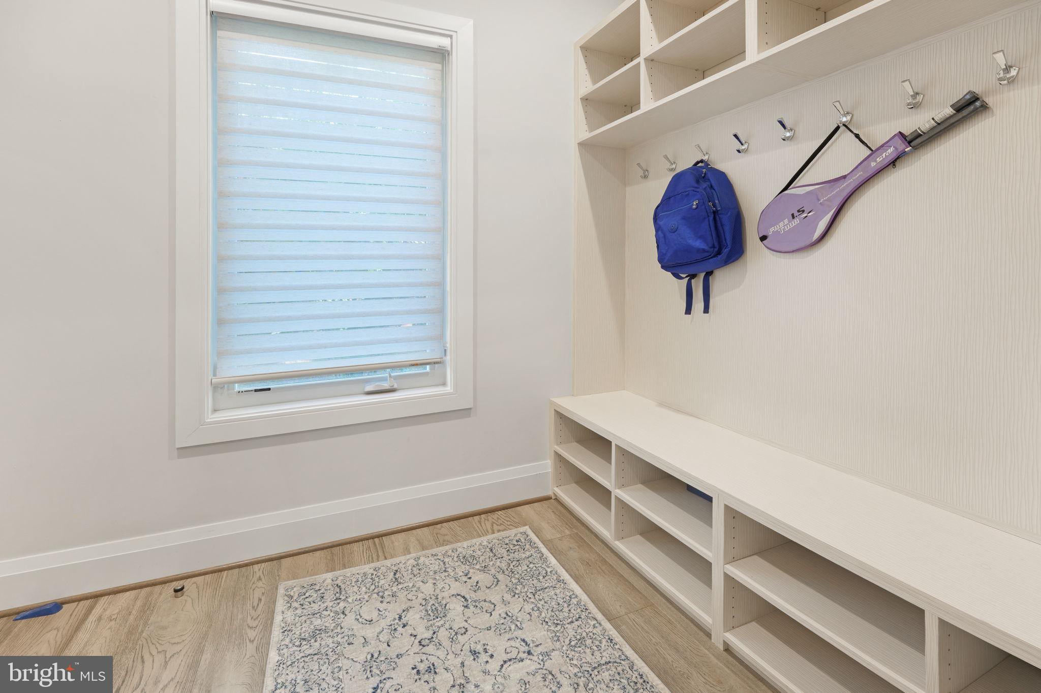 ROSEMONT - Residential