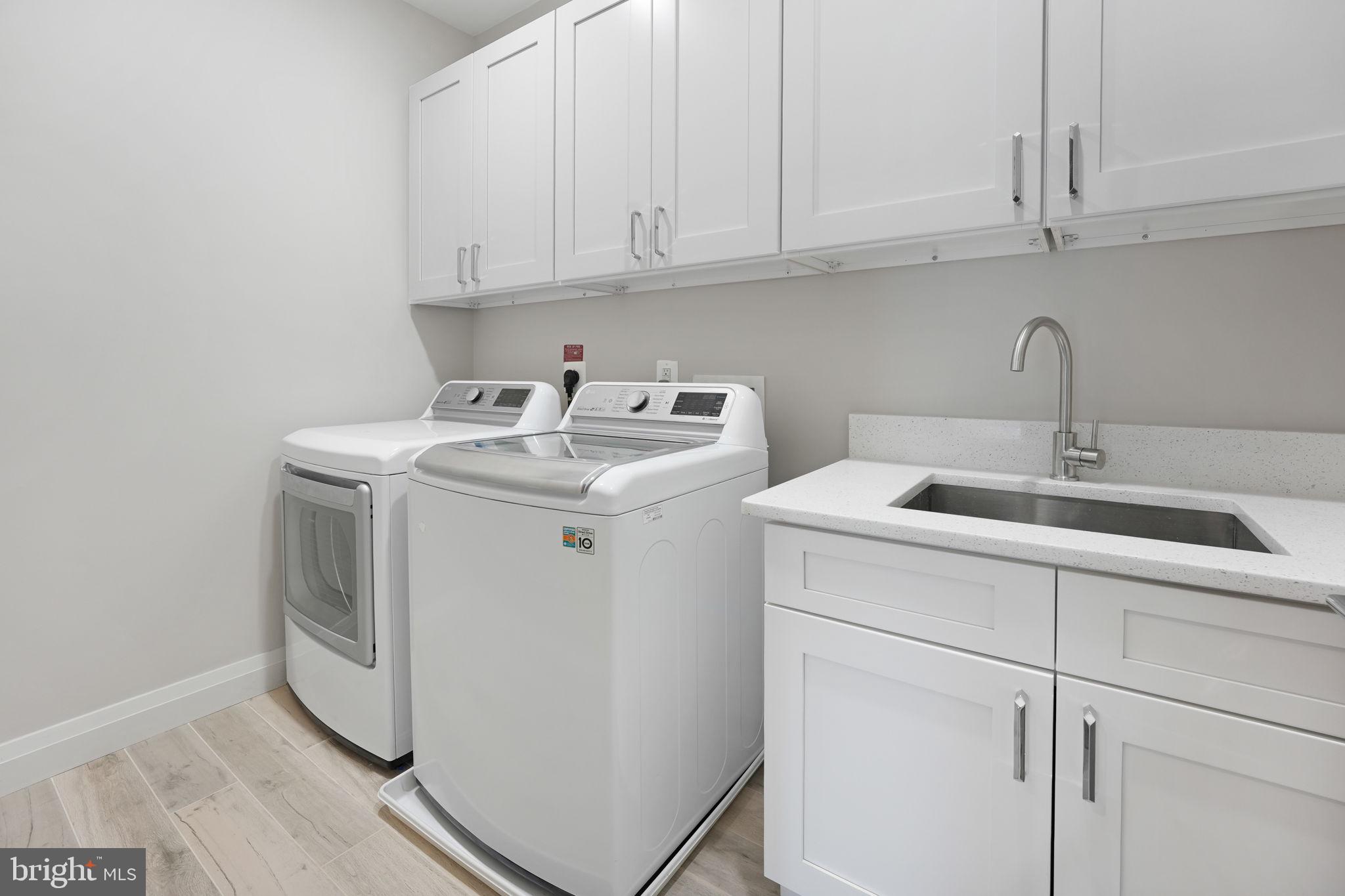 ROSEMONT - Residential