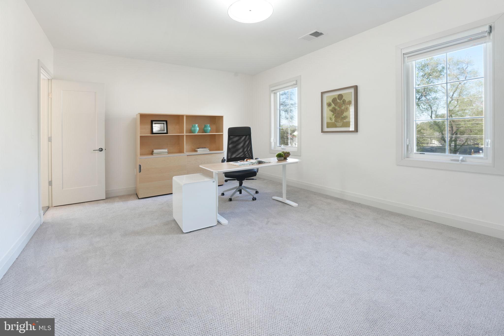 ROSEMONT - Residential