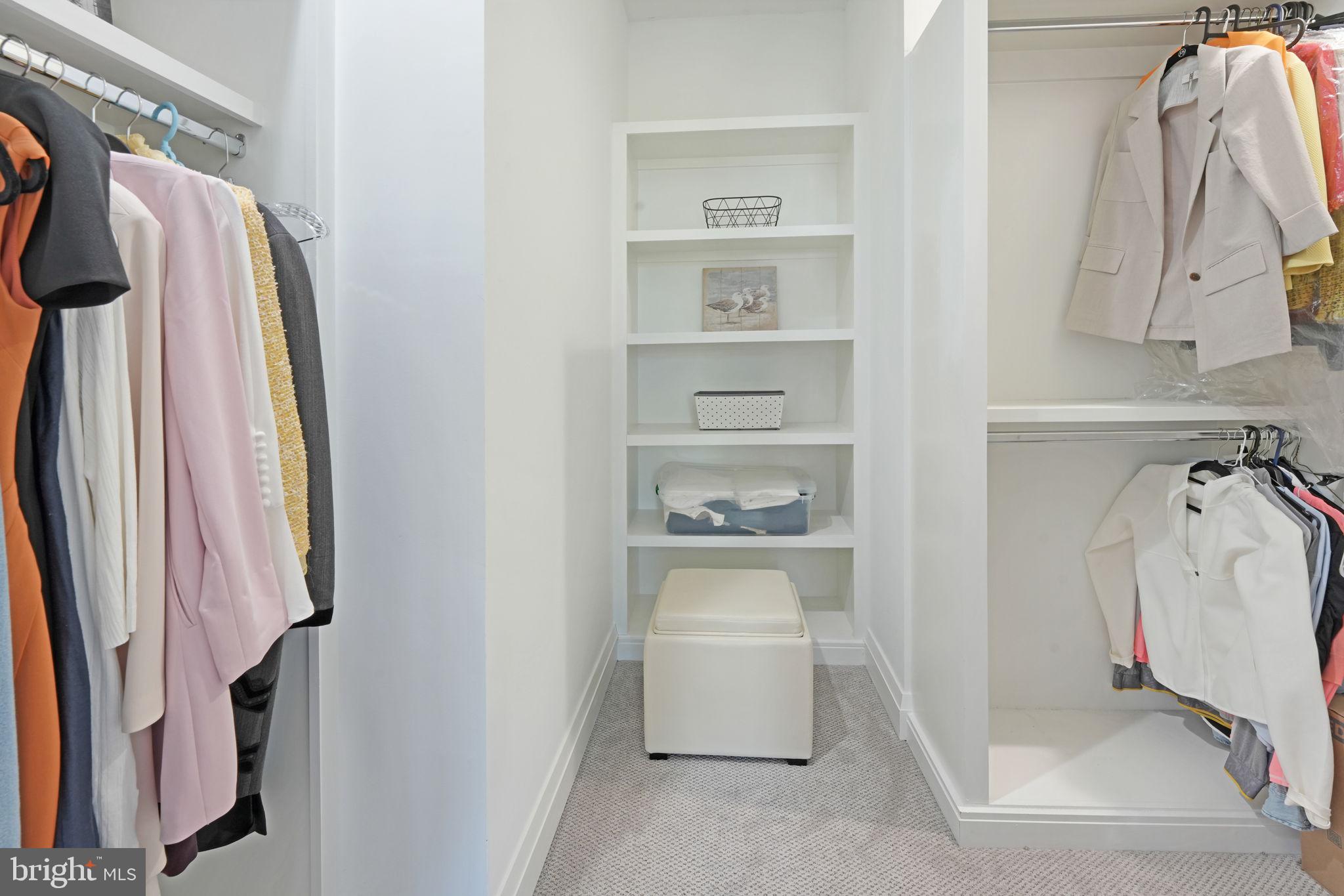 ROSEMONT - Residential