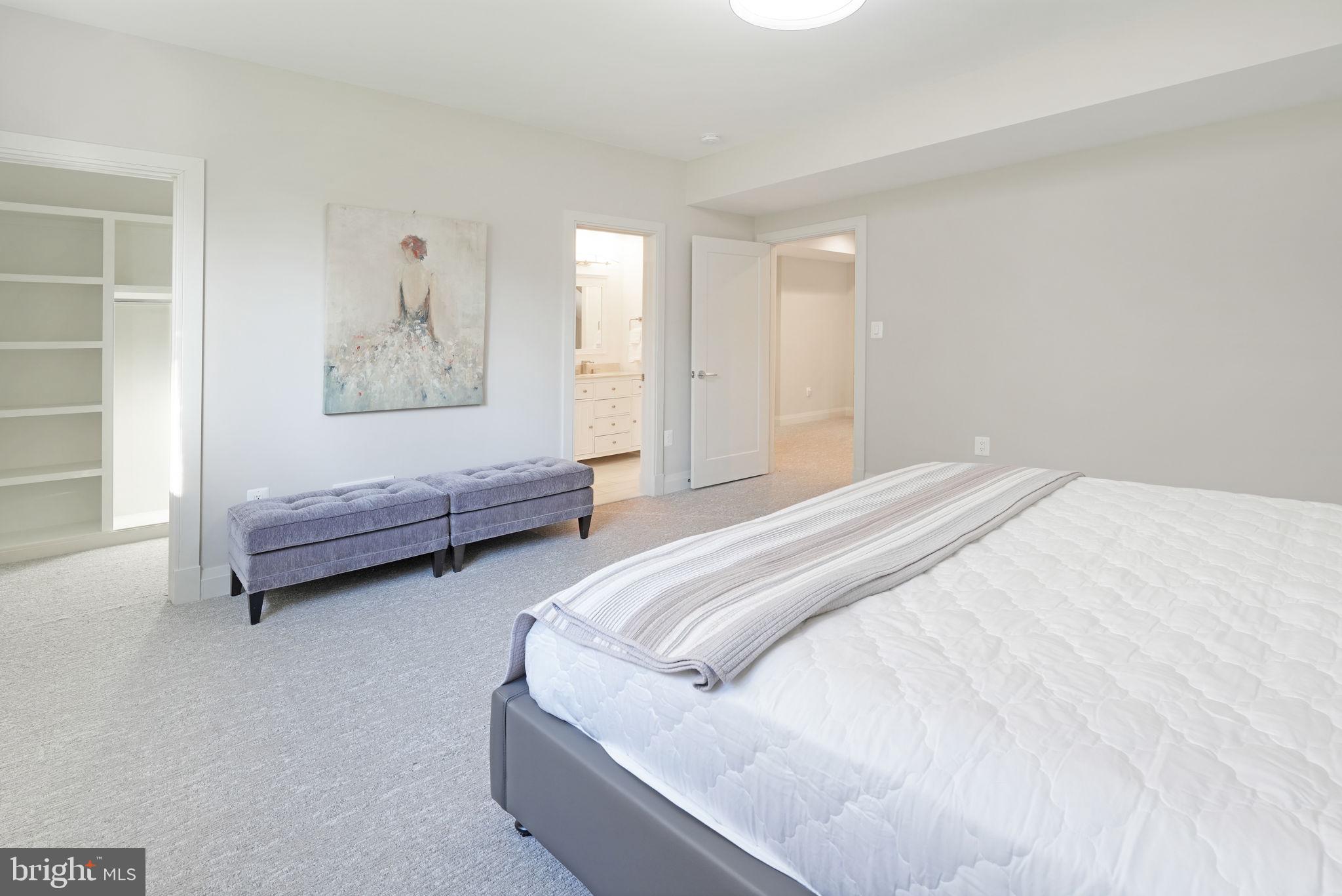 ROSEMONT - Residential