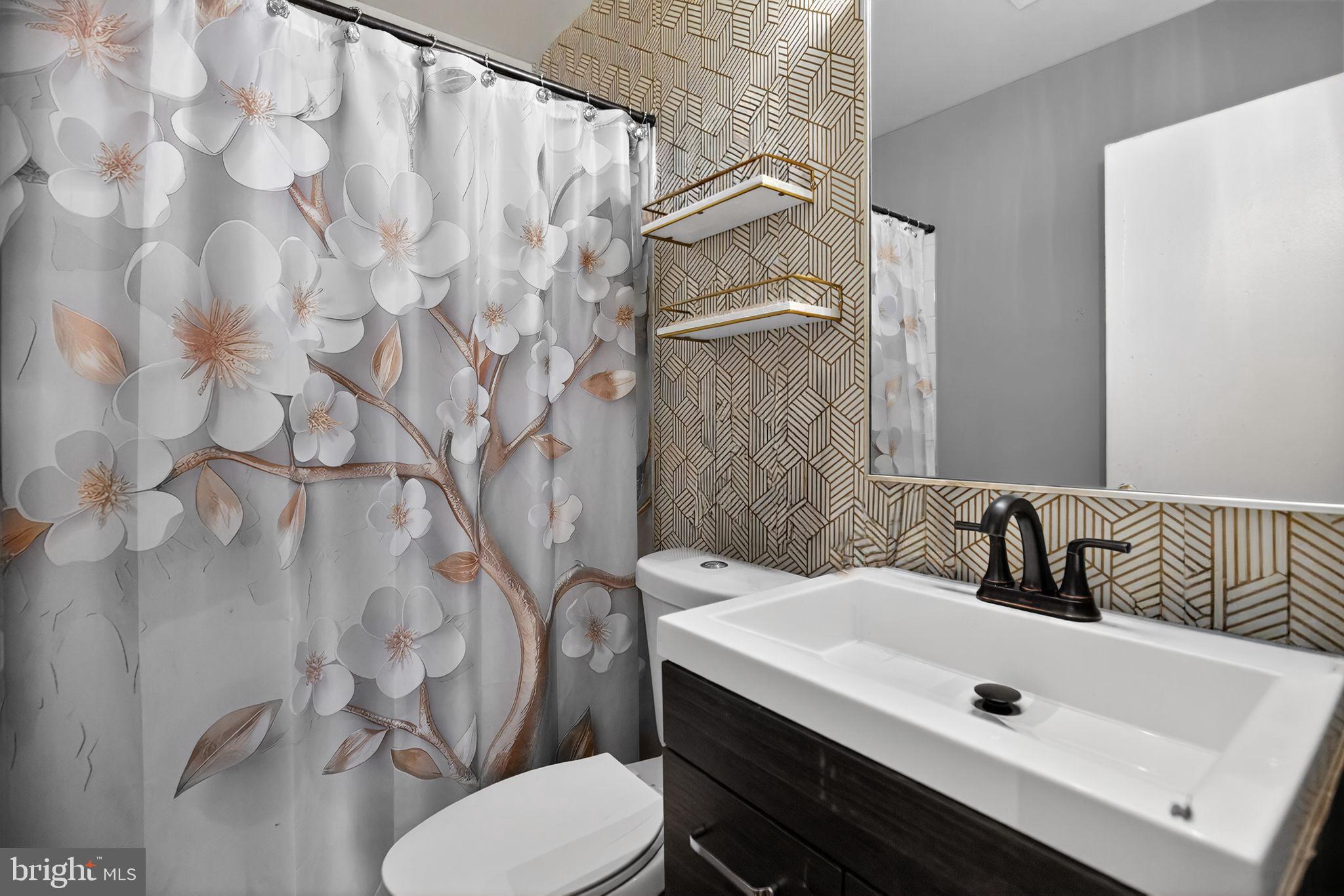 HARTFORD HILLS - Residential