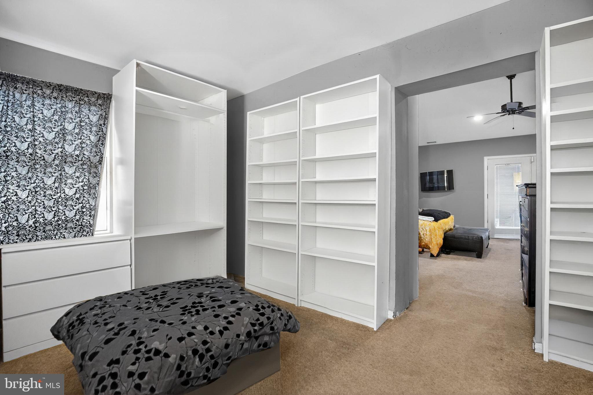 HARTFORD HILLS - Residential