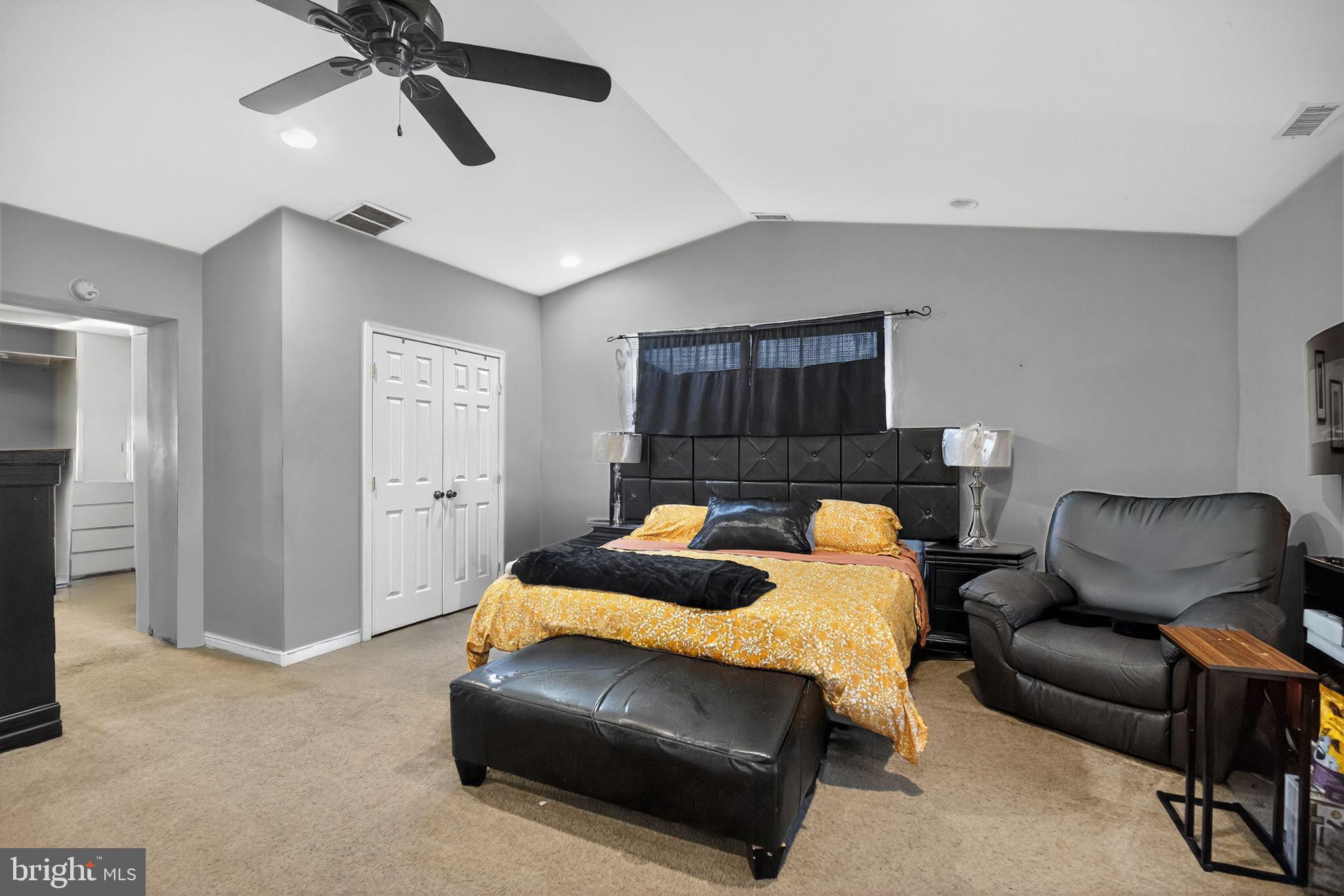 HARTFORD HILLS - Residential