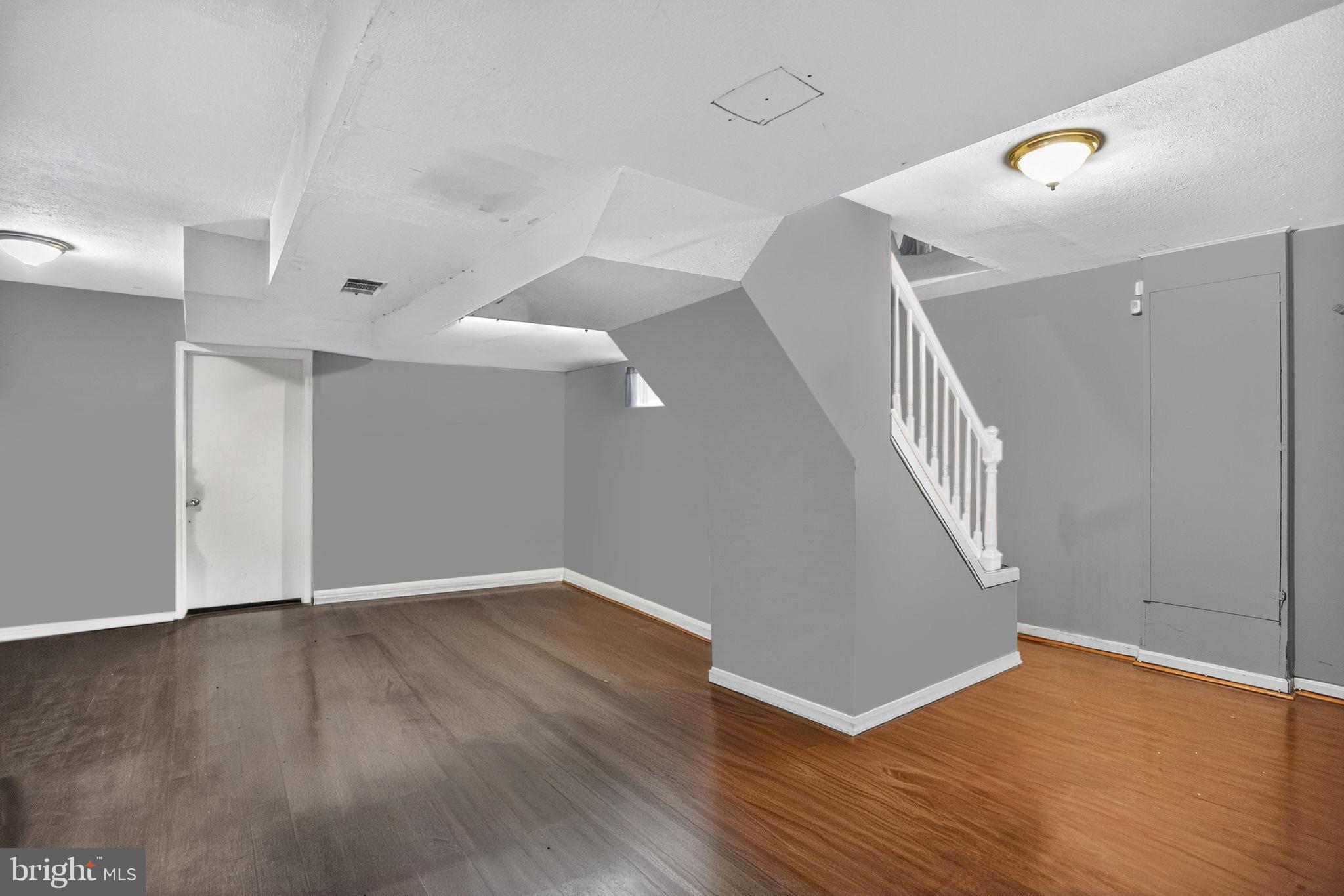 HARTFORD HILLS - Residential