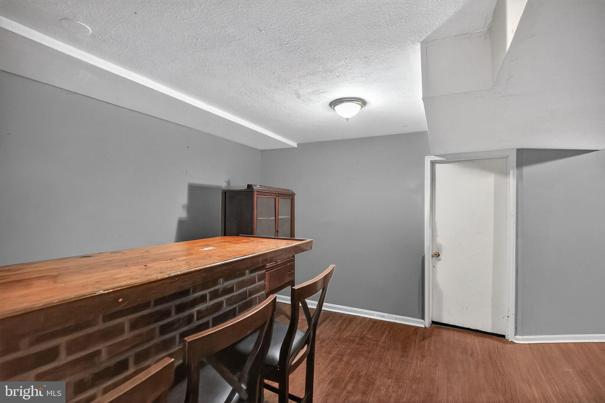 HARTFORD HILLS - Residential