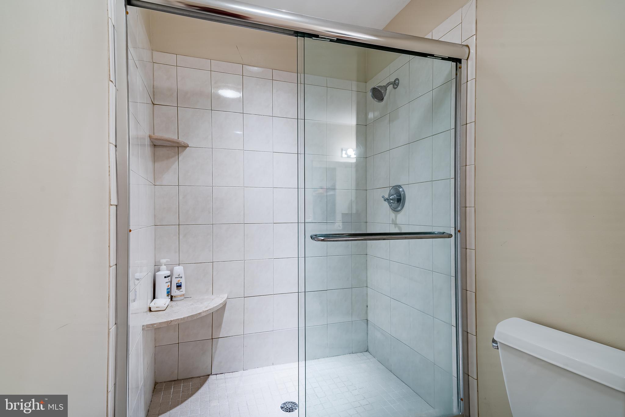 RADLEY RUN MEWS - Residential