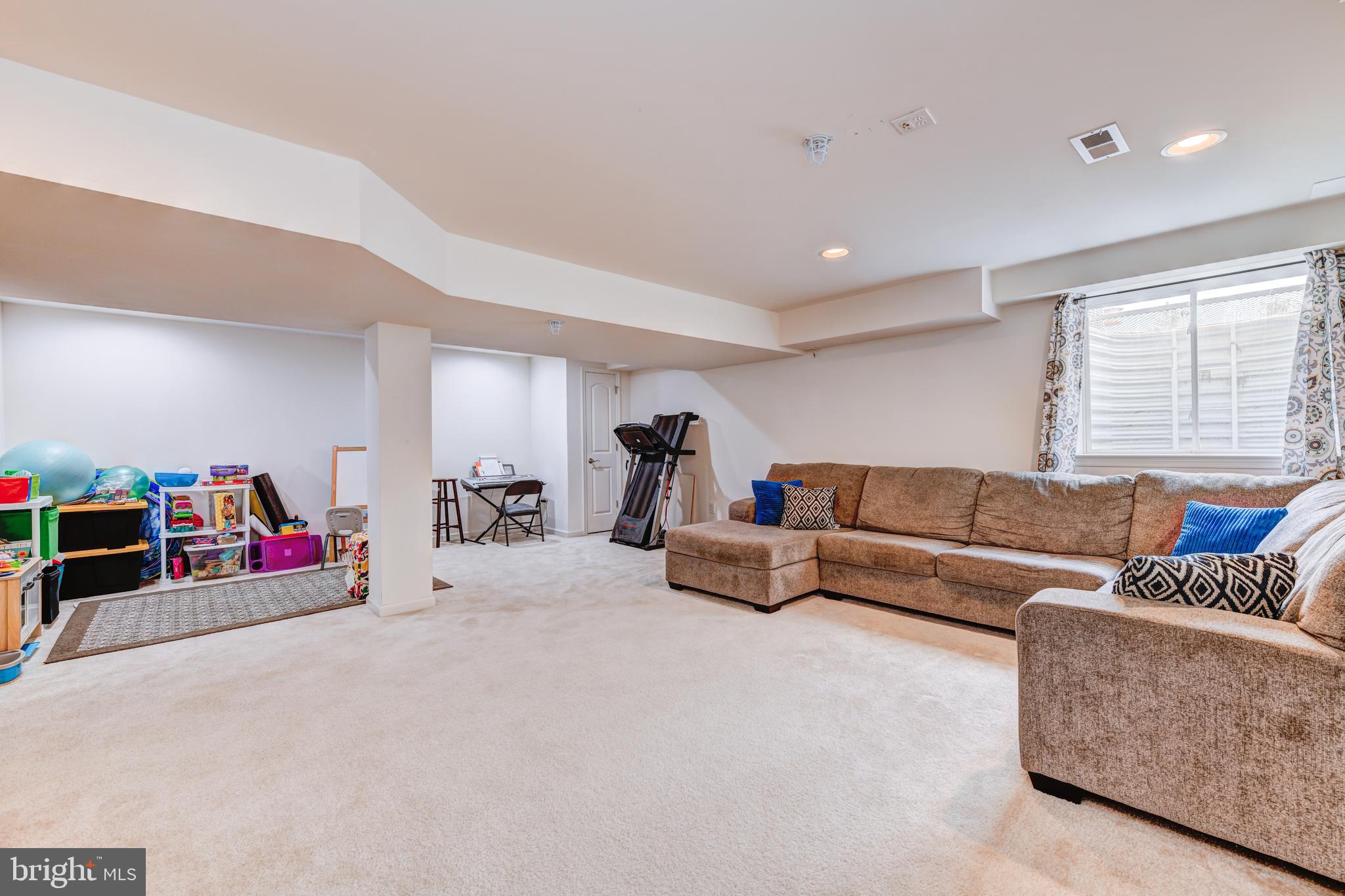 THORNDALE - Residential