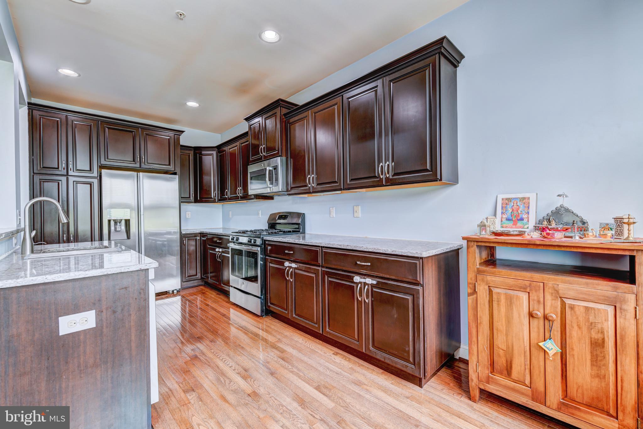 THORNDALE - Residential